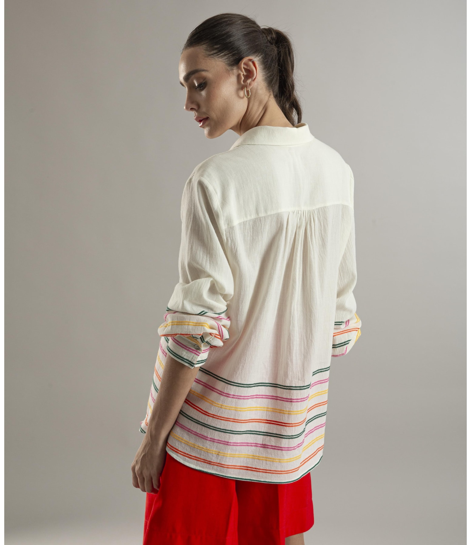 Bermuda Nerine Alfaiataria Vermelho P24