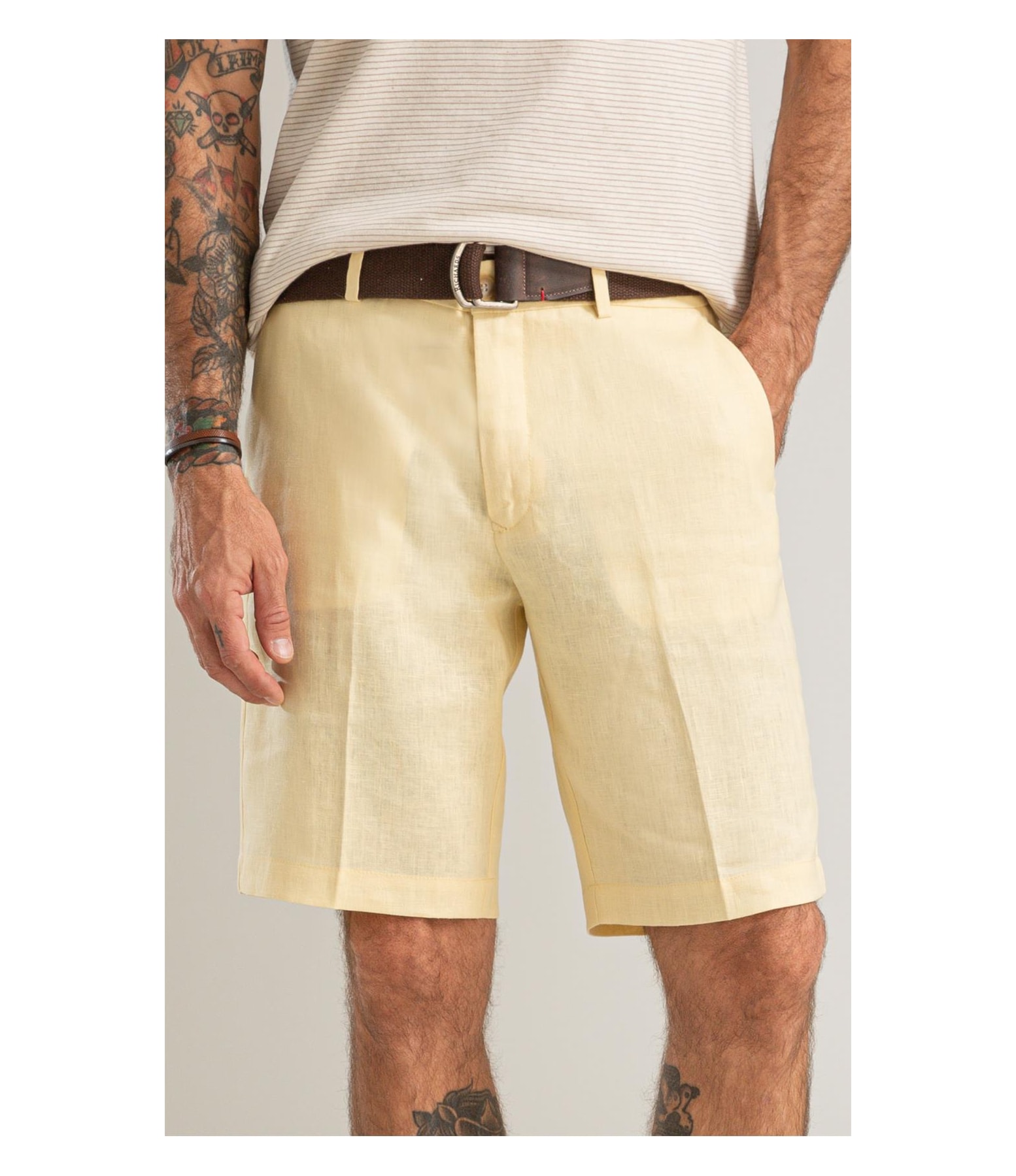 Bermuda Puro Linho Puro Linho Long  Liso Amarelo Claro