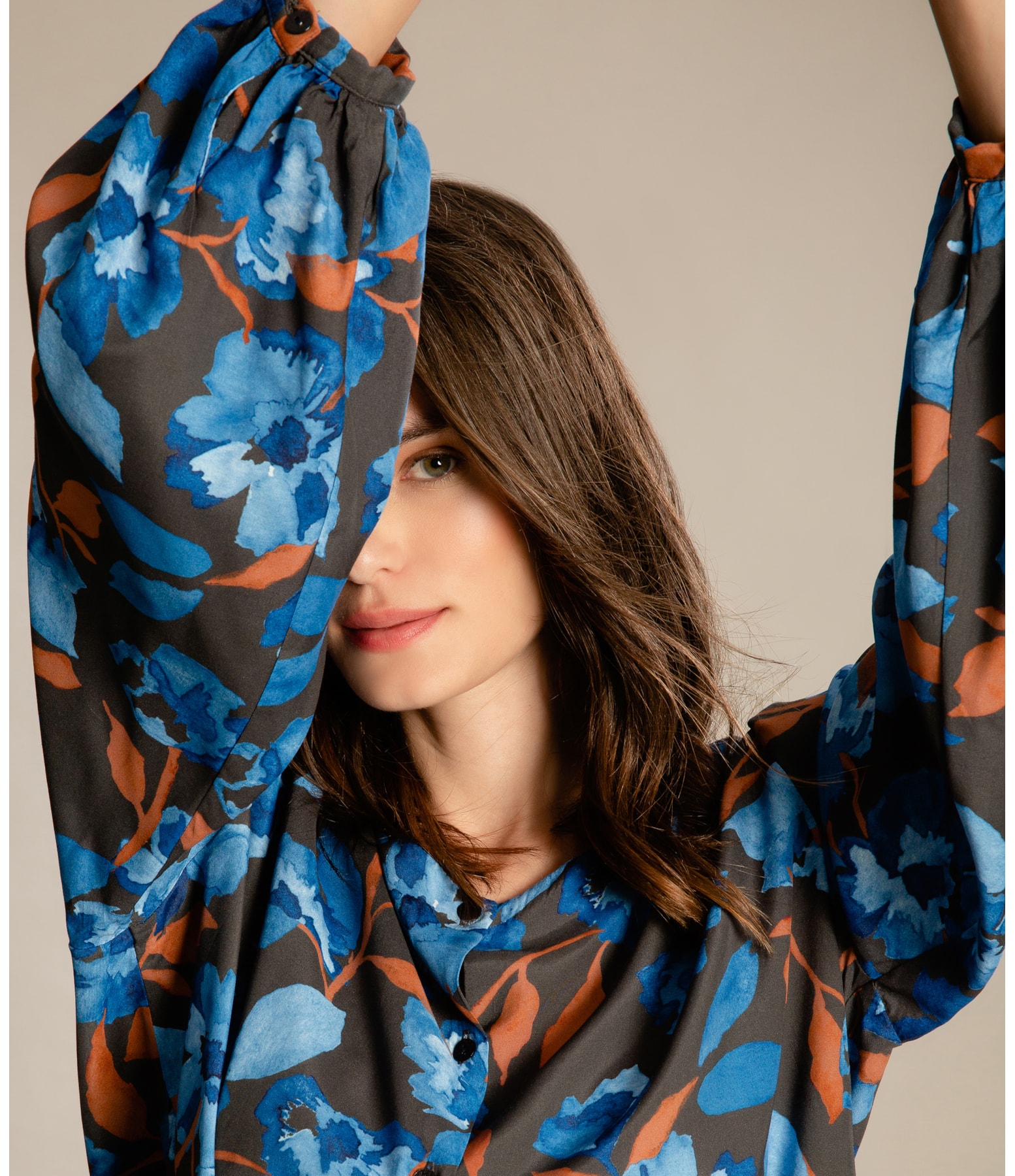 Blusa Aguila Bach Viscose Charcoal