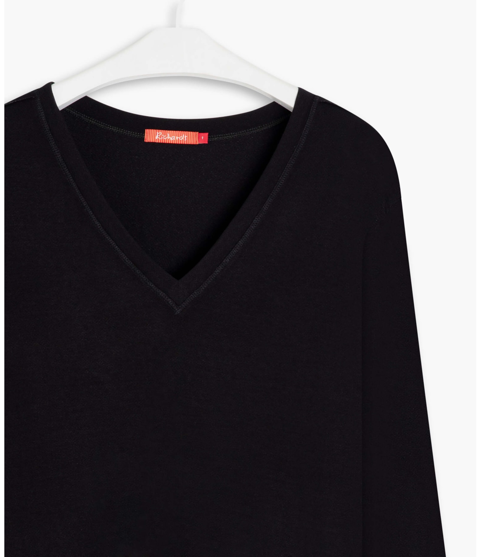Blusa Ali Decote v Preto