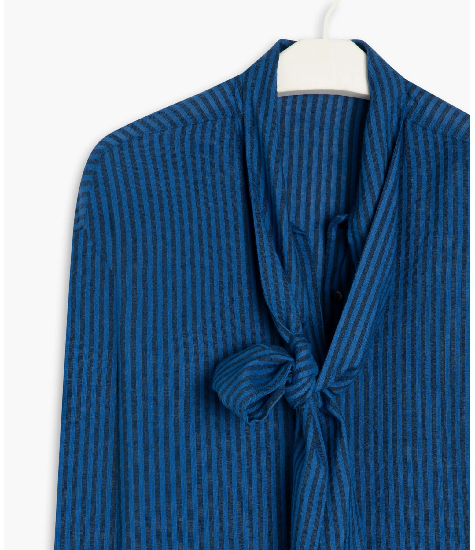 Blusa Arabela Azul Bic