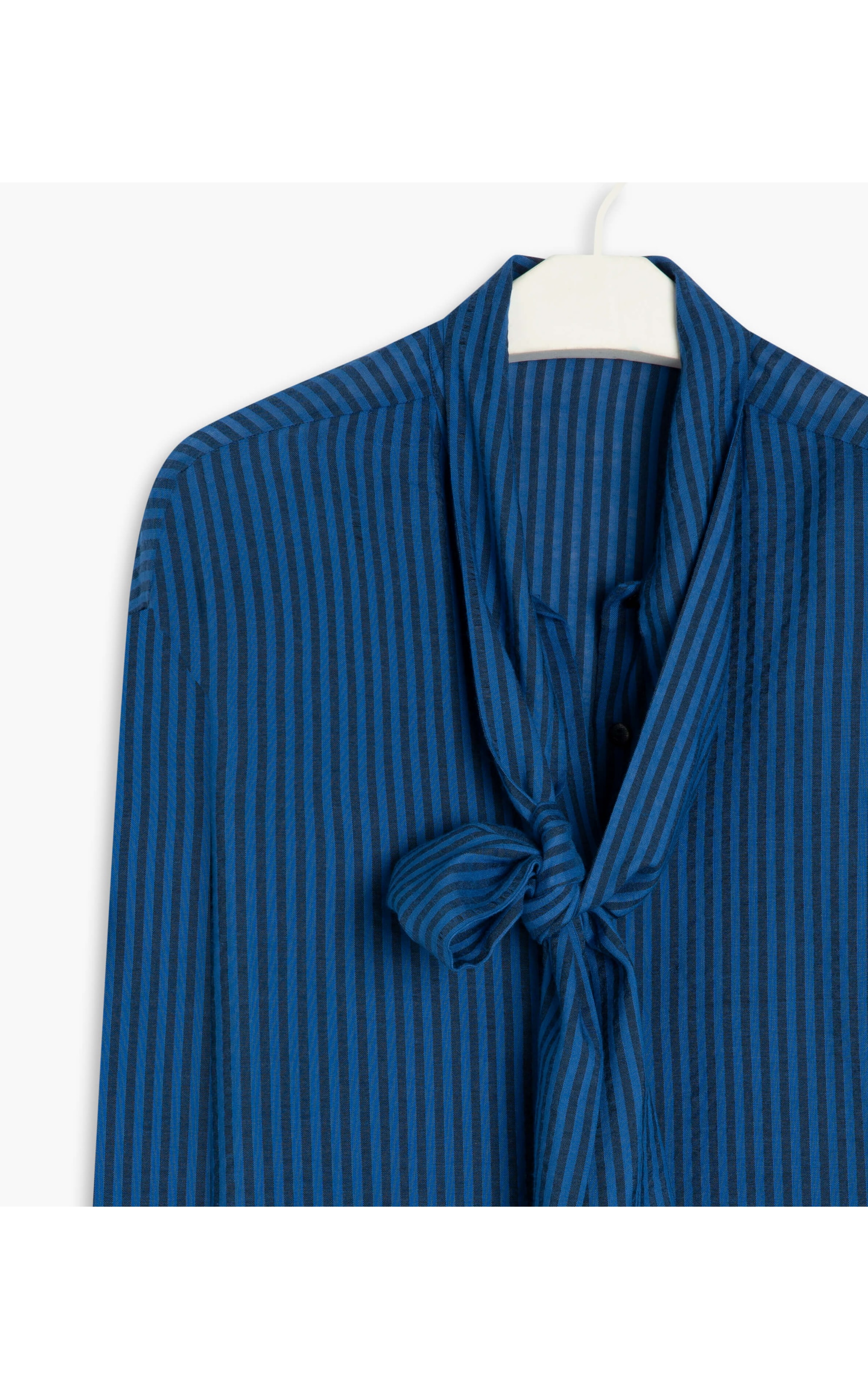 Blusa Arabela Azul Bic