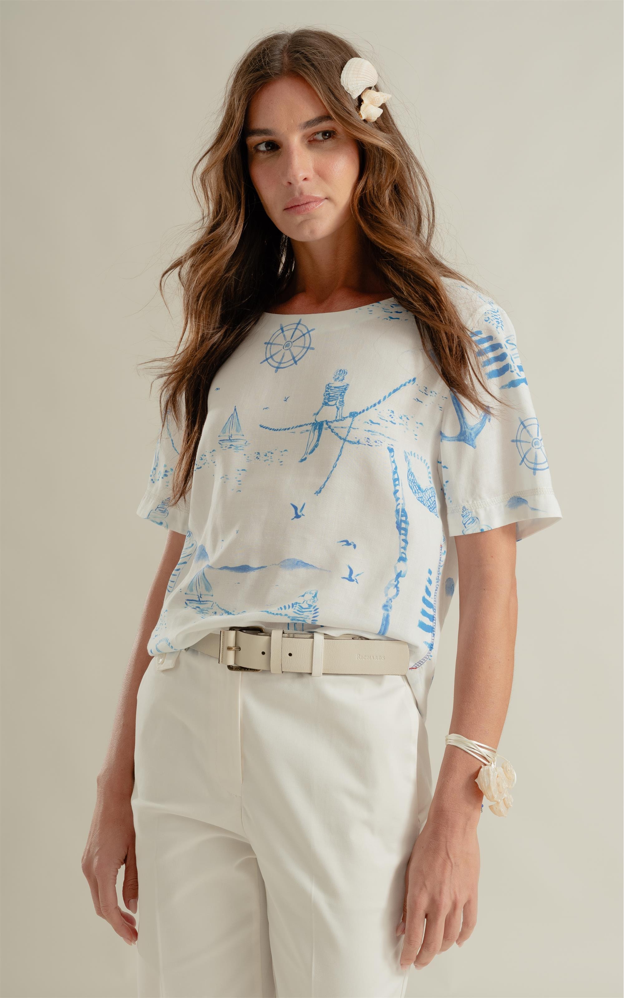 Blusa em Linho Azul Bic
