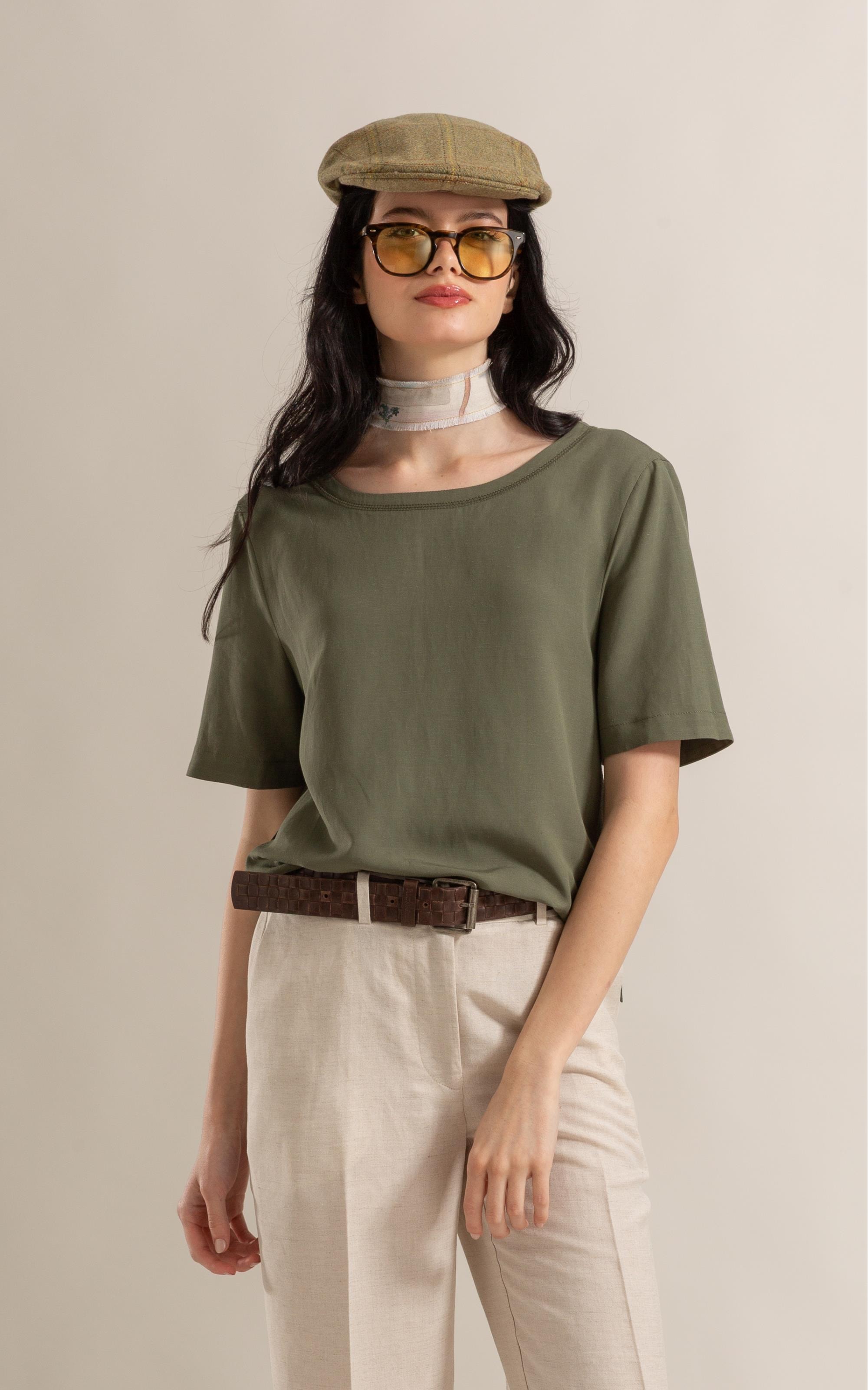Blusa Giulia Linho Blend Verde Army