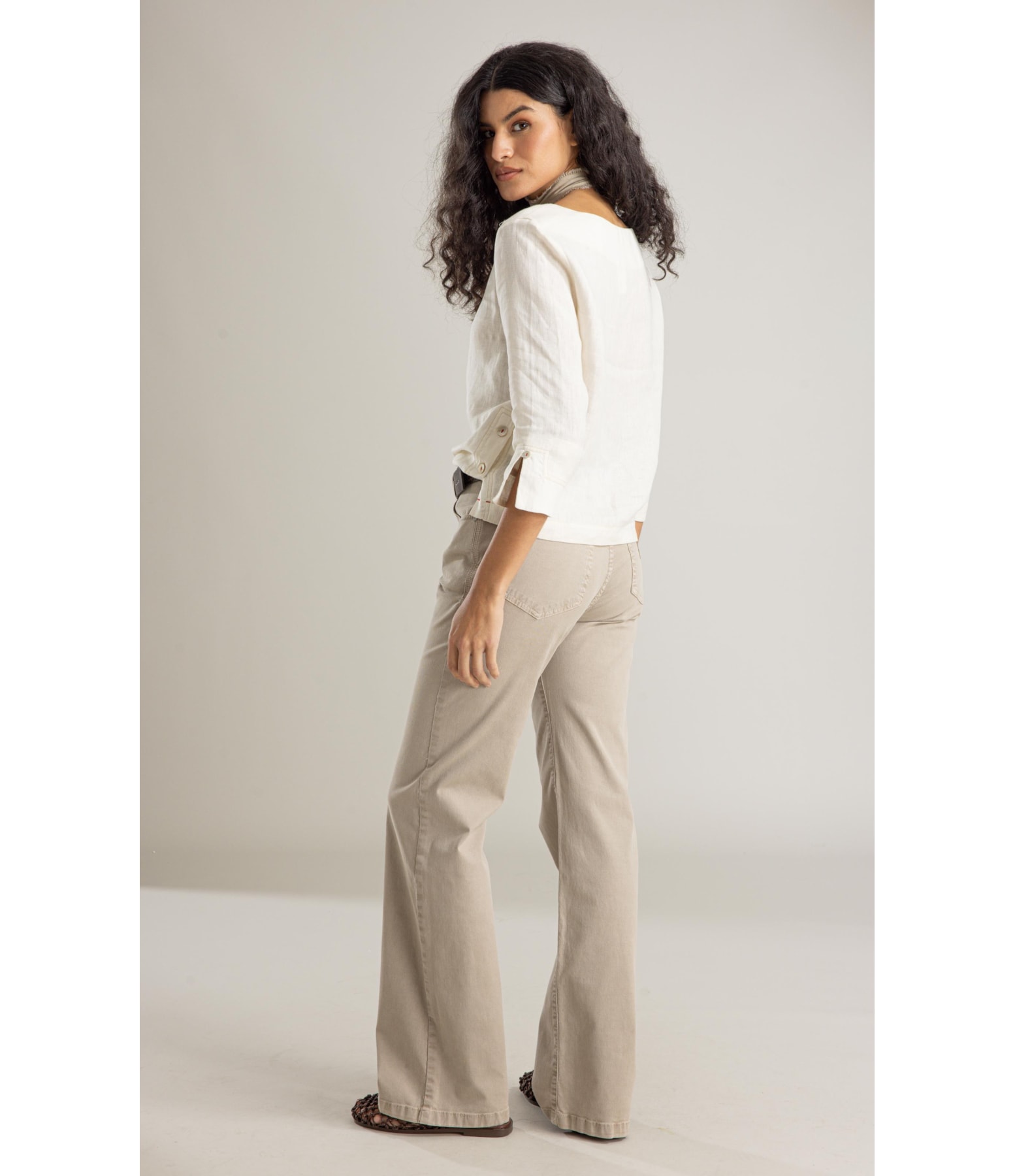 Blusa Lauren  Puro Linho Areia