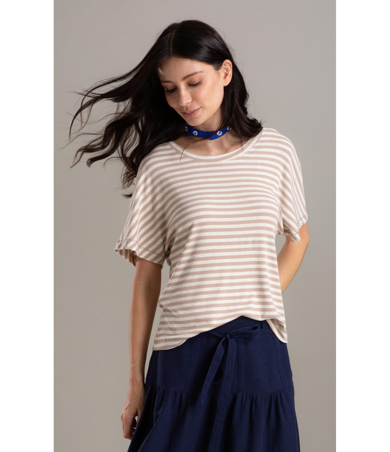 Blusa Lexy Listrada Linho Off White
