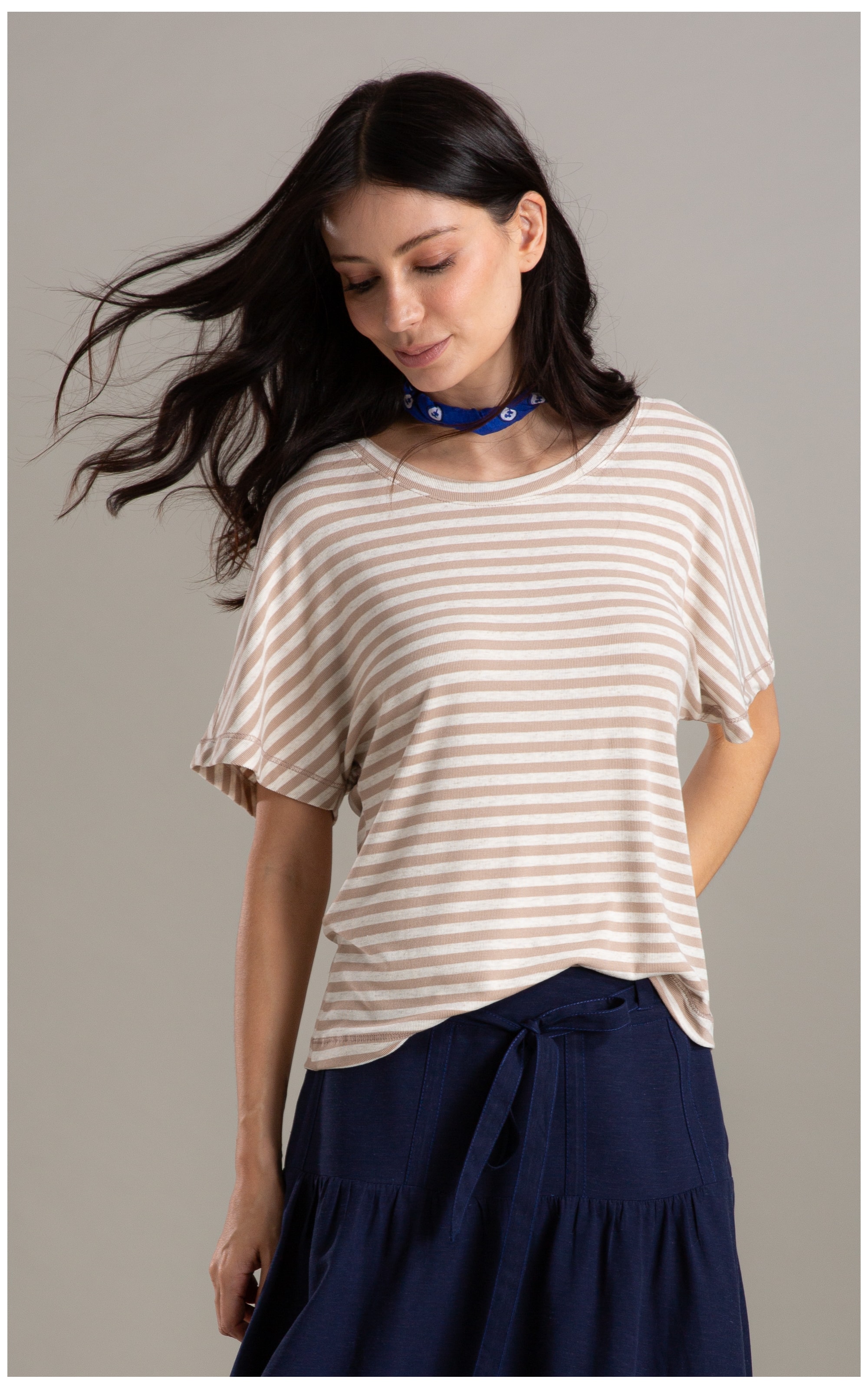 Blusa Lexy Listrada Linho Off White