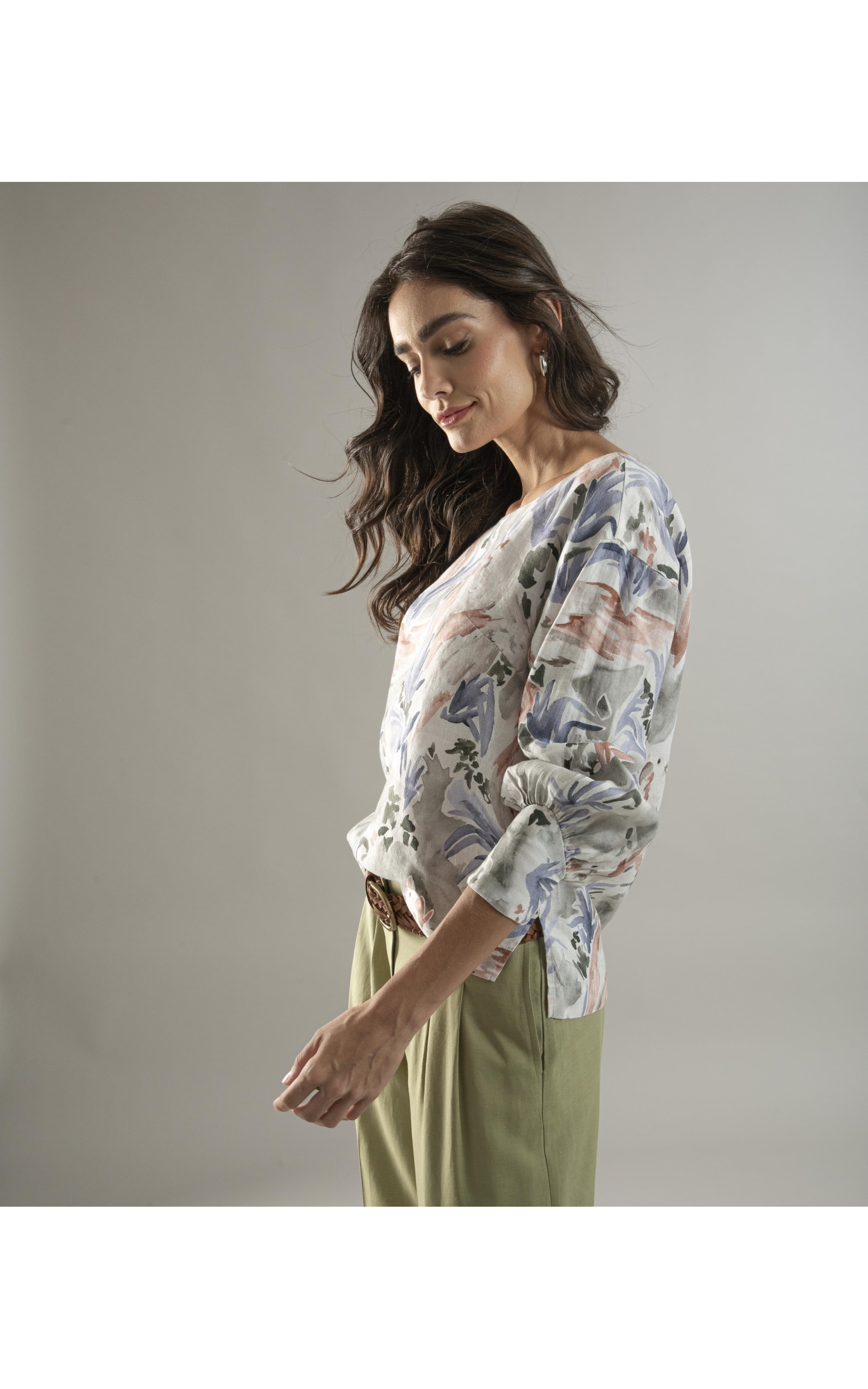 Blusa Linho  Gianna Araras Verde Army
