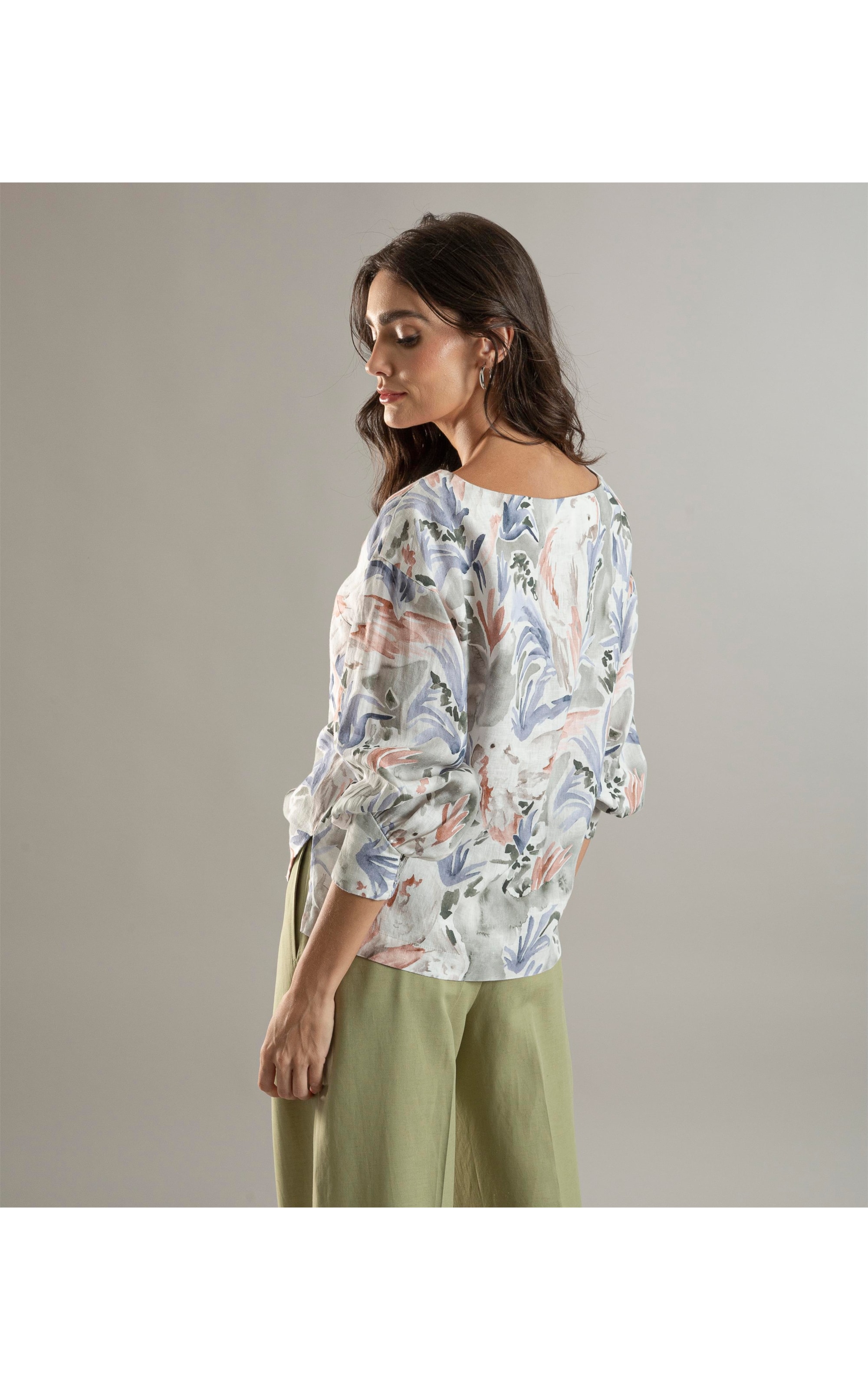 Blusa Linho  Gianna Araras Verde Army