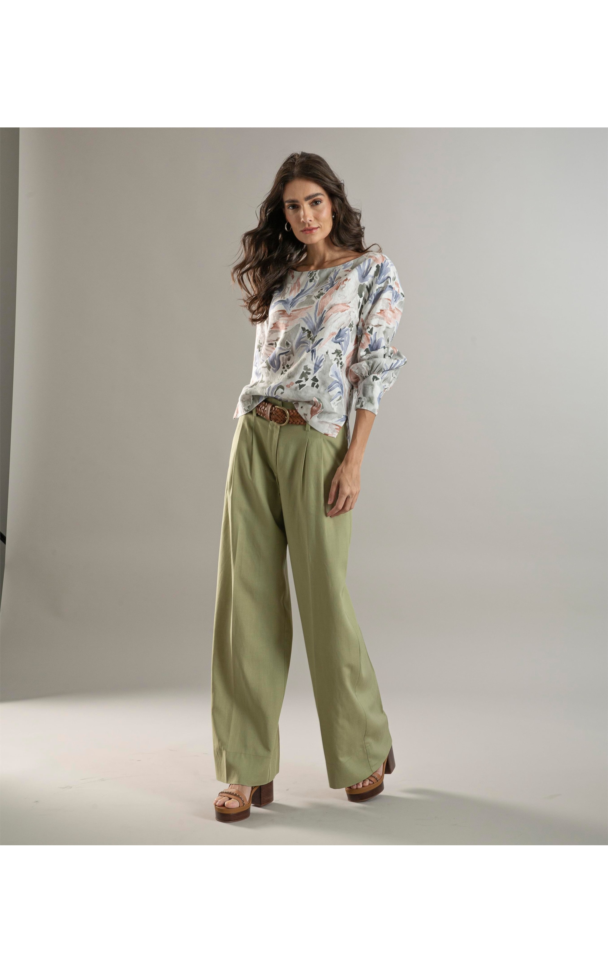 Blusa Linho  Gianna Araras Verde Army