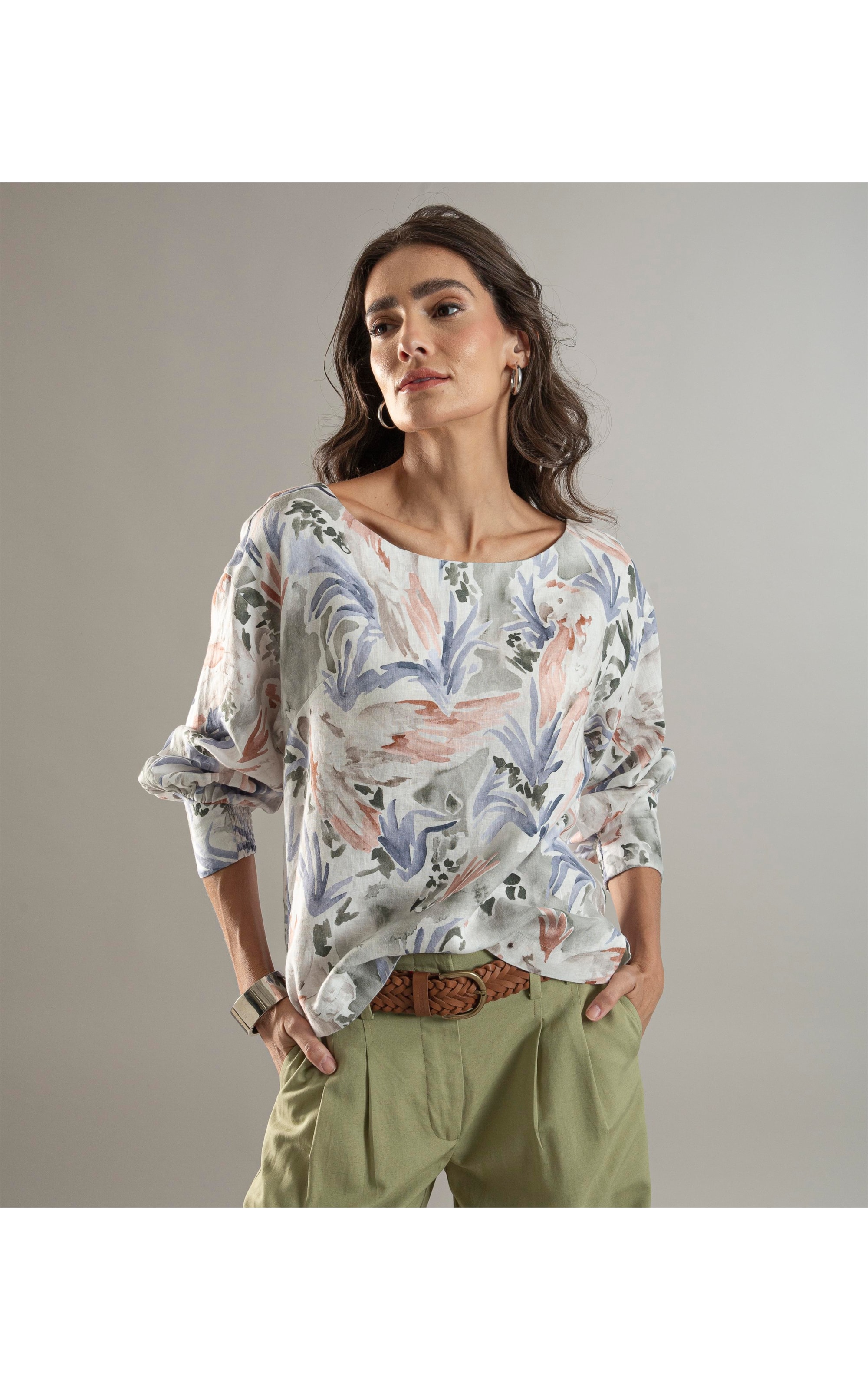 Blusa Linho  Gianna Araras Verde Army