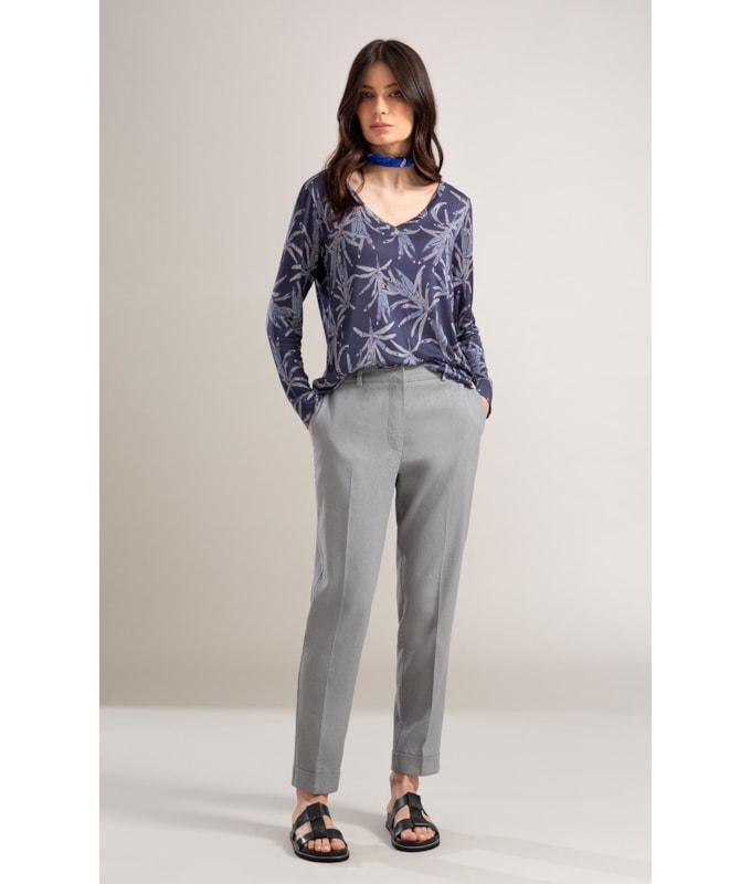 Blusa Linho  Misaki Decote v Estampa Blossom Azul Jeans