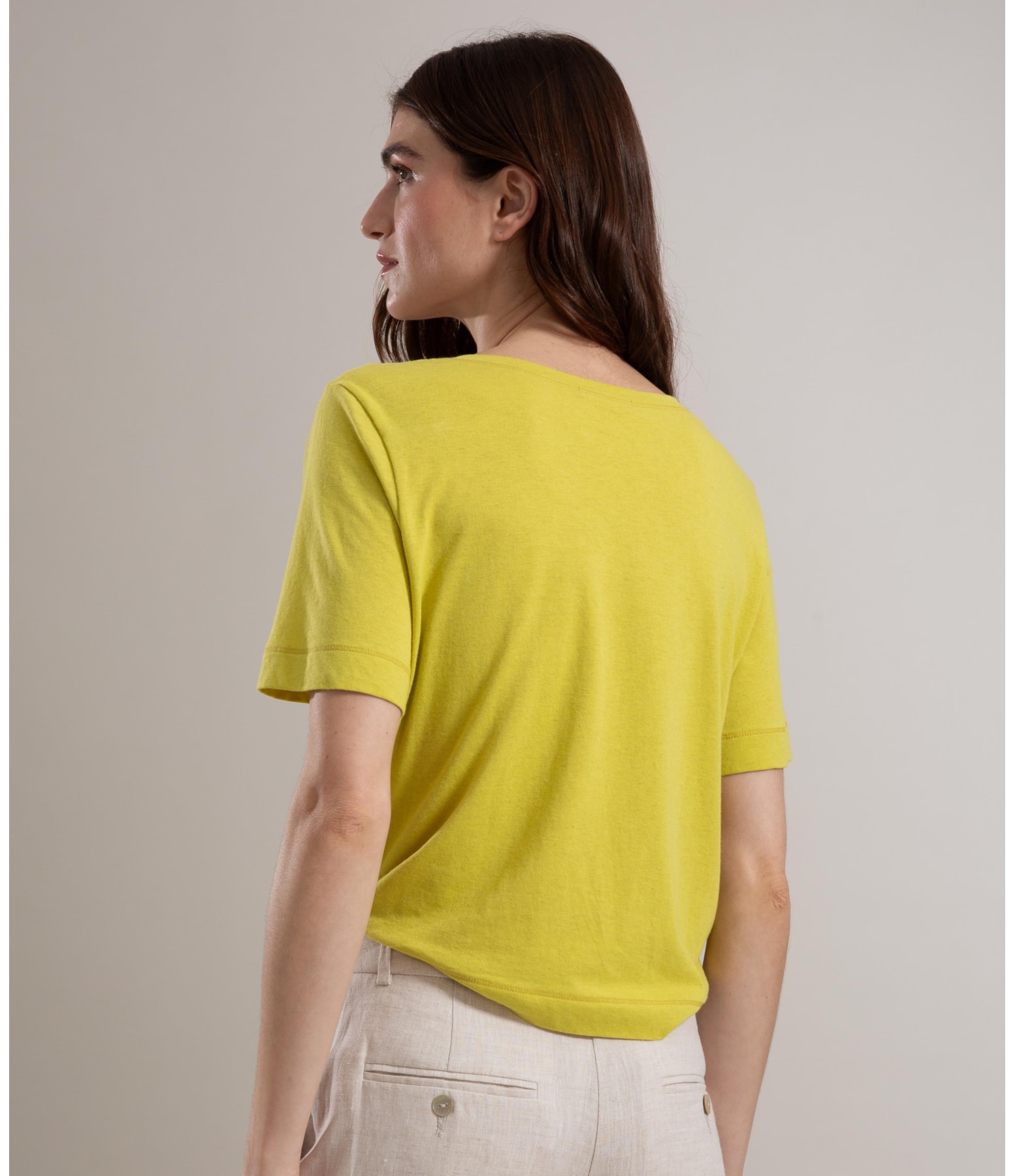 Blusa Linho  Nina Decote Careca Amarelo