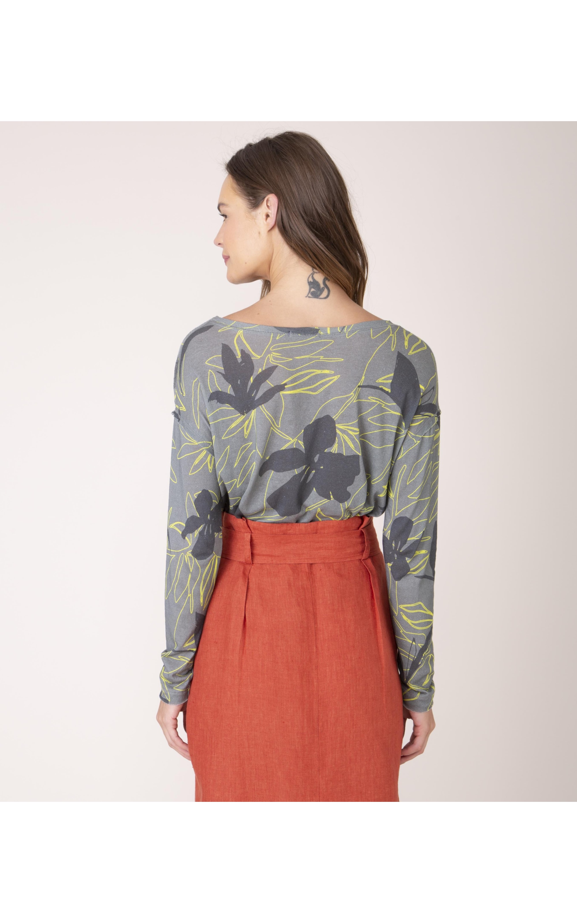 Blusa Linho  Yoga Est Garden Verde Militar