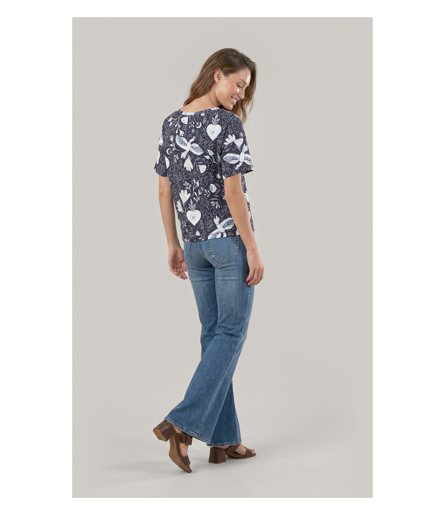 Blusa Moletom Claudia Estampa Corazon Marinho