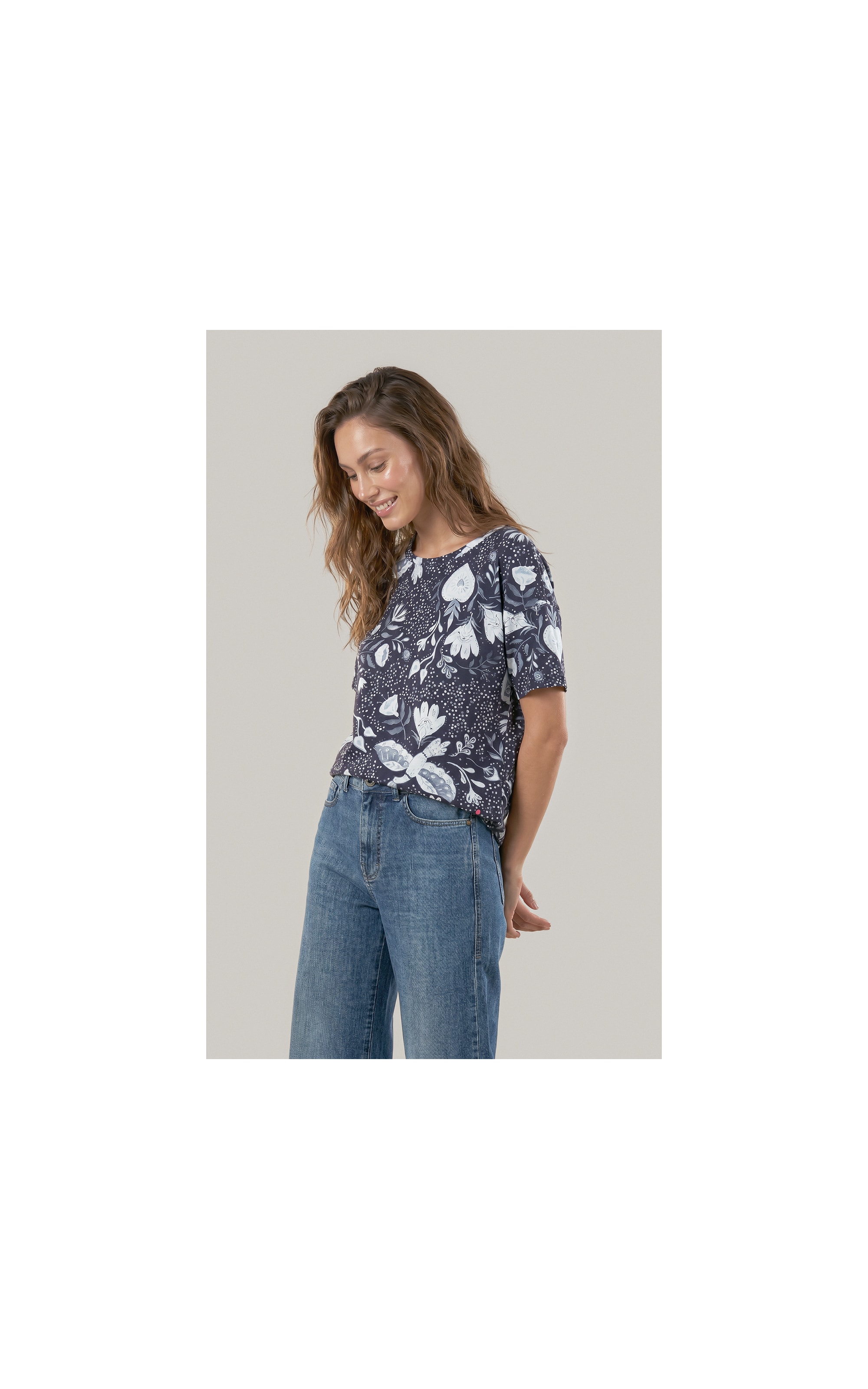 Blusa Moletom Claudia Estampa Corazon Marinho