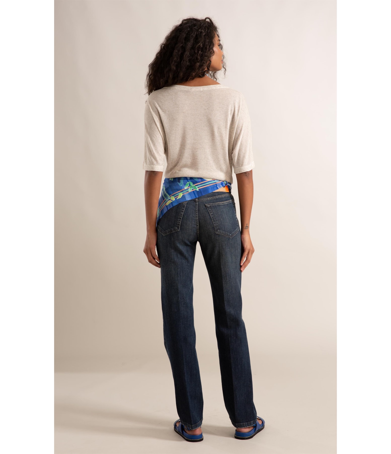 Blusa Naila Recorte Frontal Natural