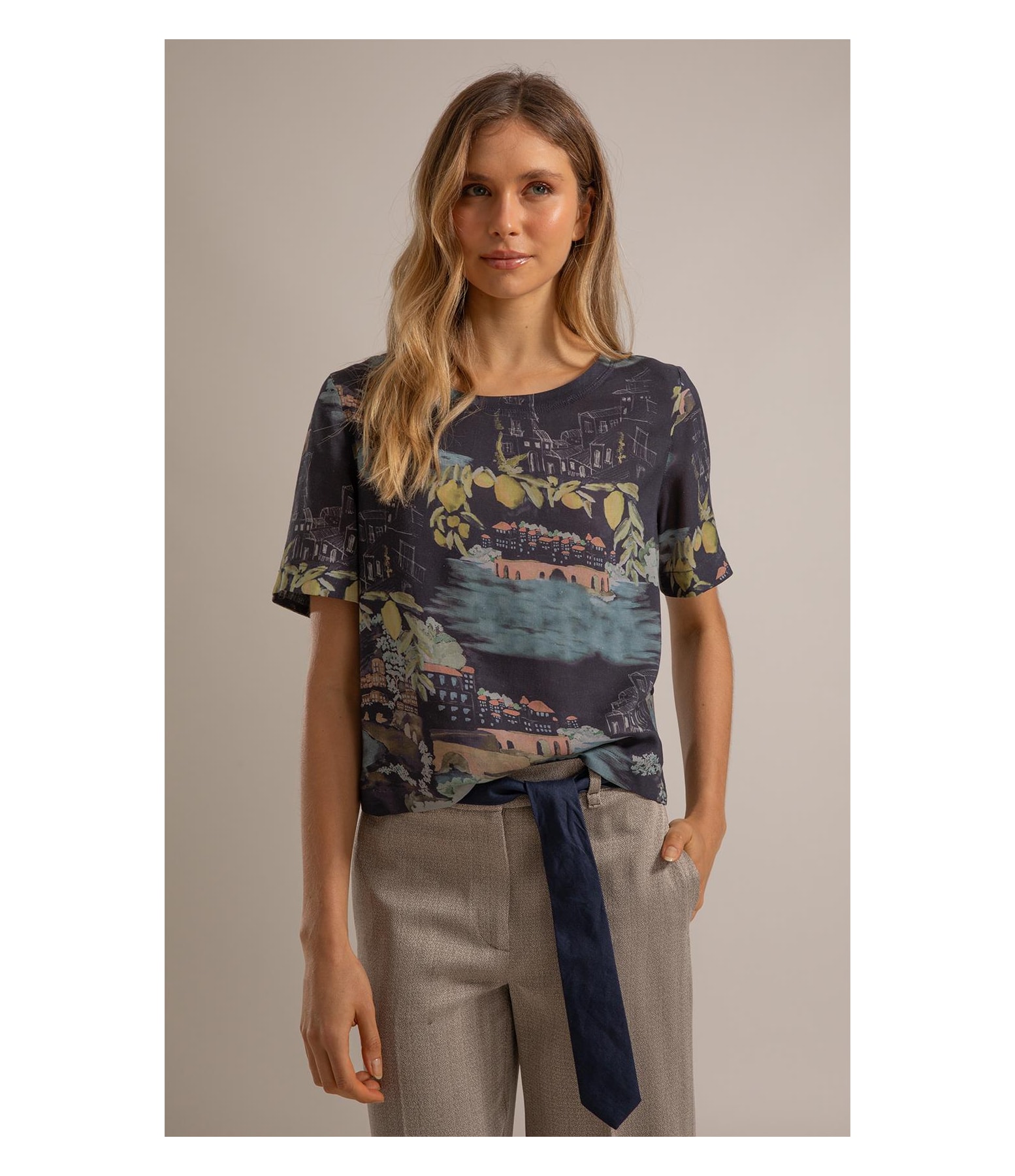 Blusa Noemi Paesaggio Linho Blend Dark Navy