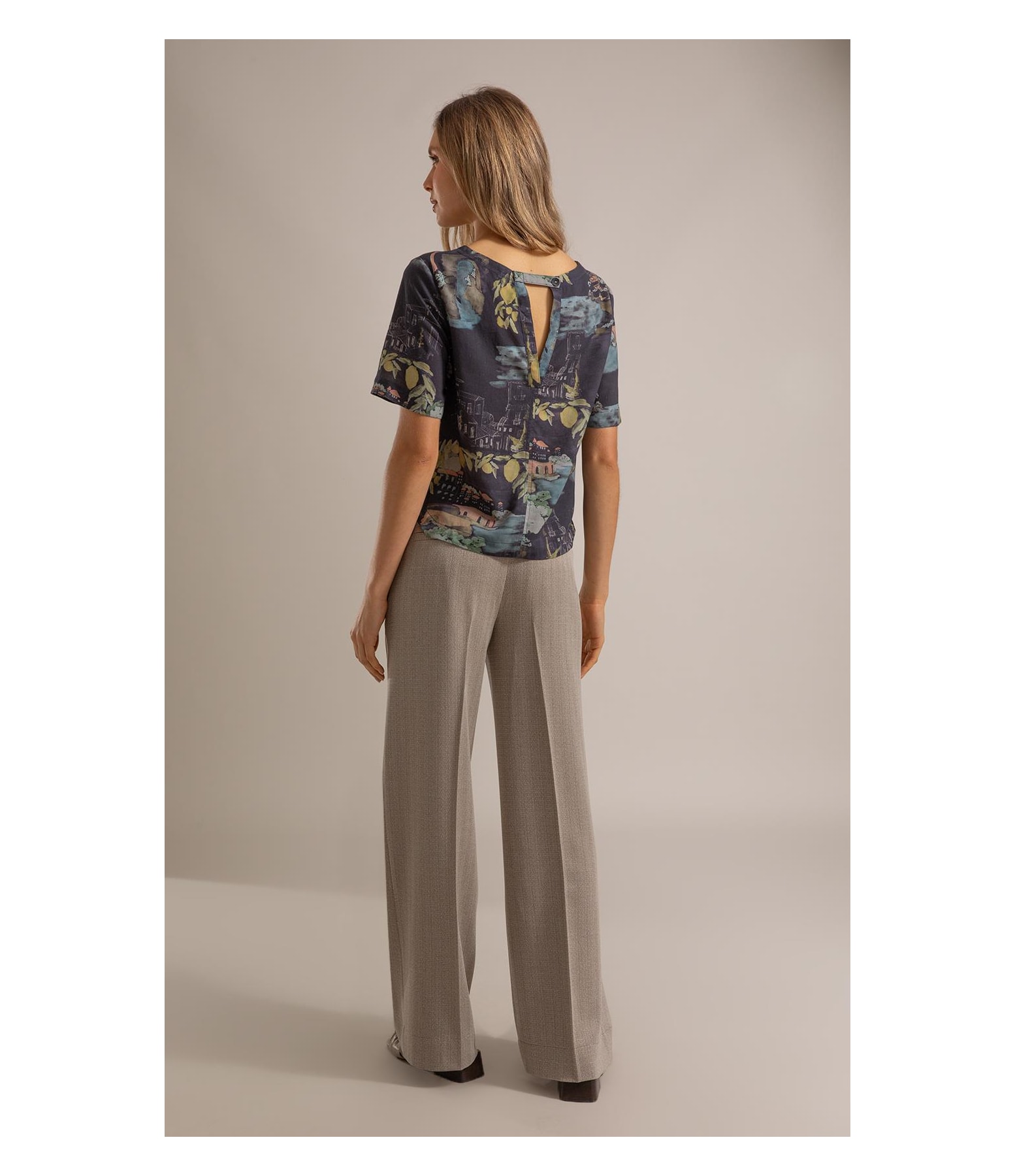 Blusa Noemi Paesaggio Linho Blend Dark Navy