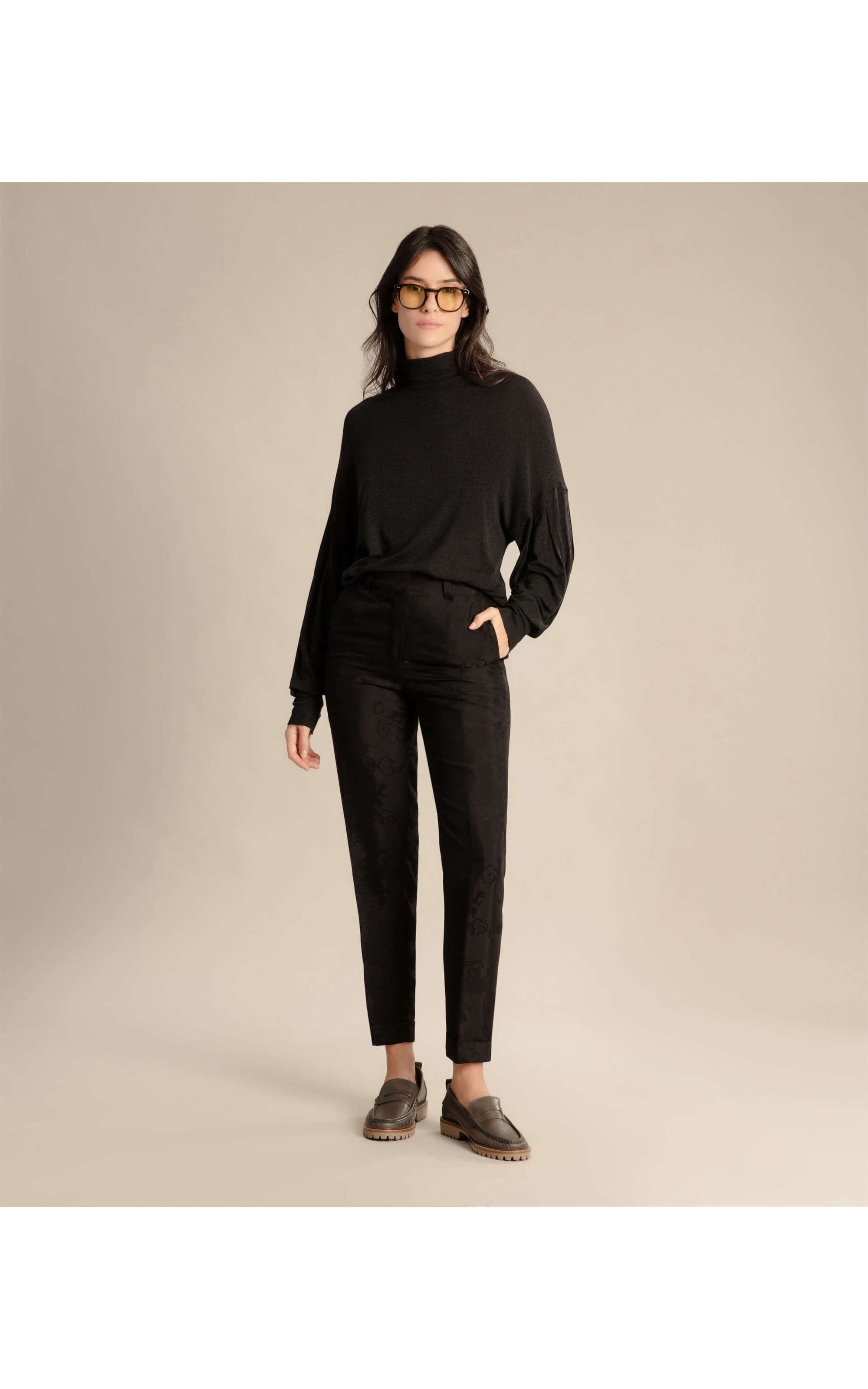 Blusa Takumi Canelada Preto