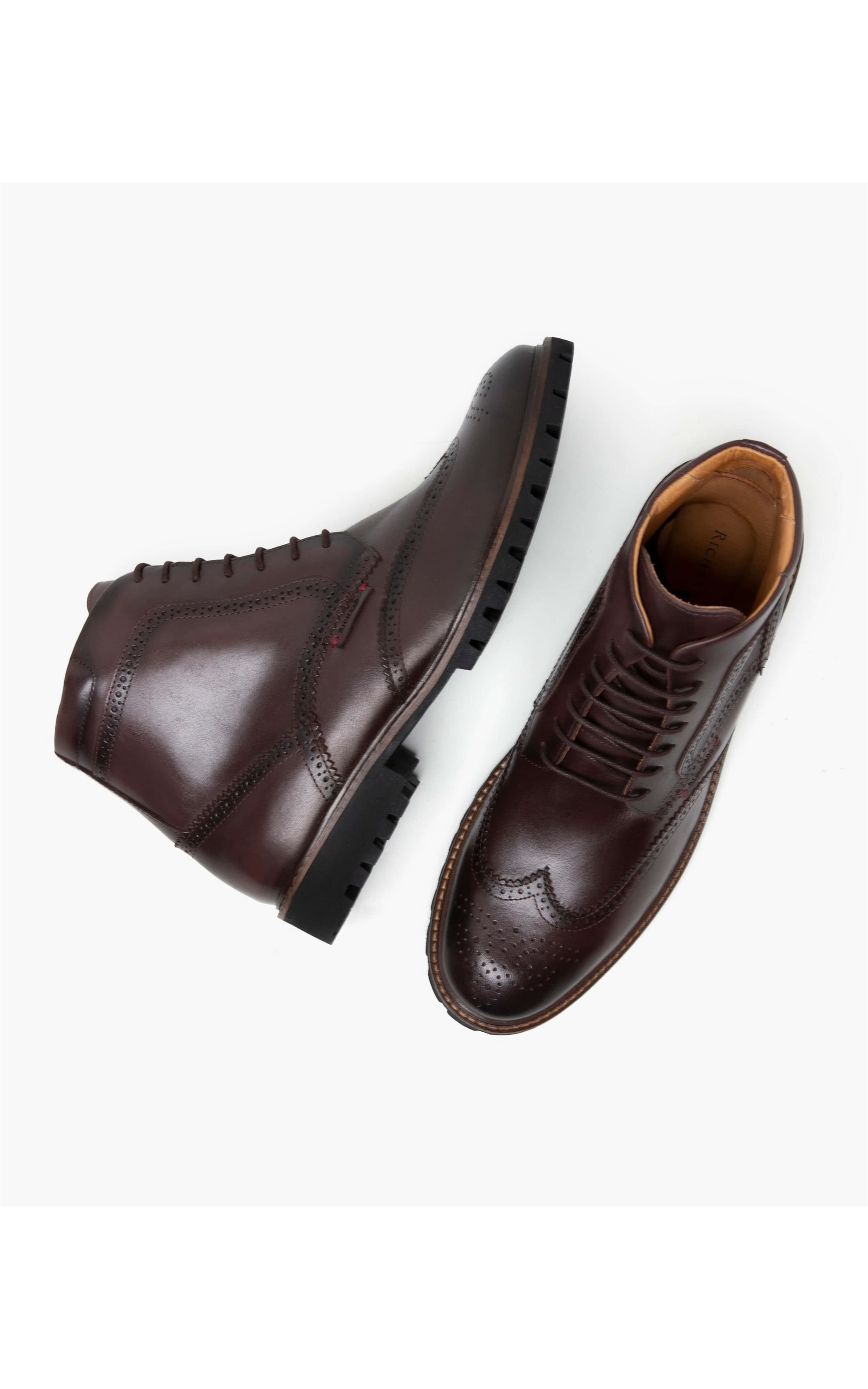 Bota Brogue Marrom Escuro
