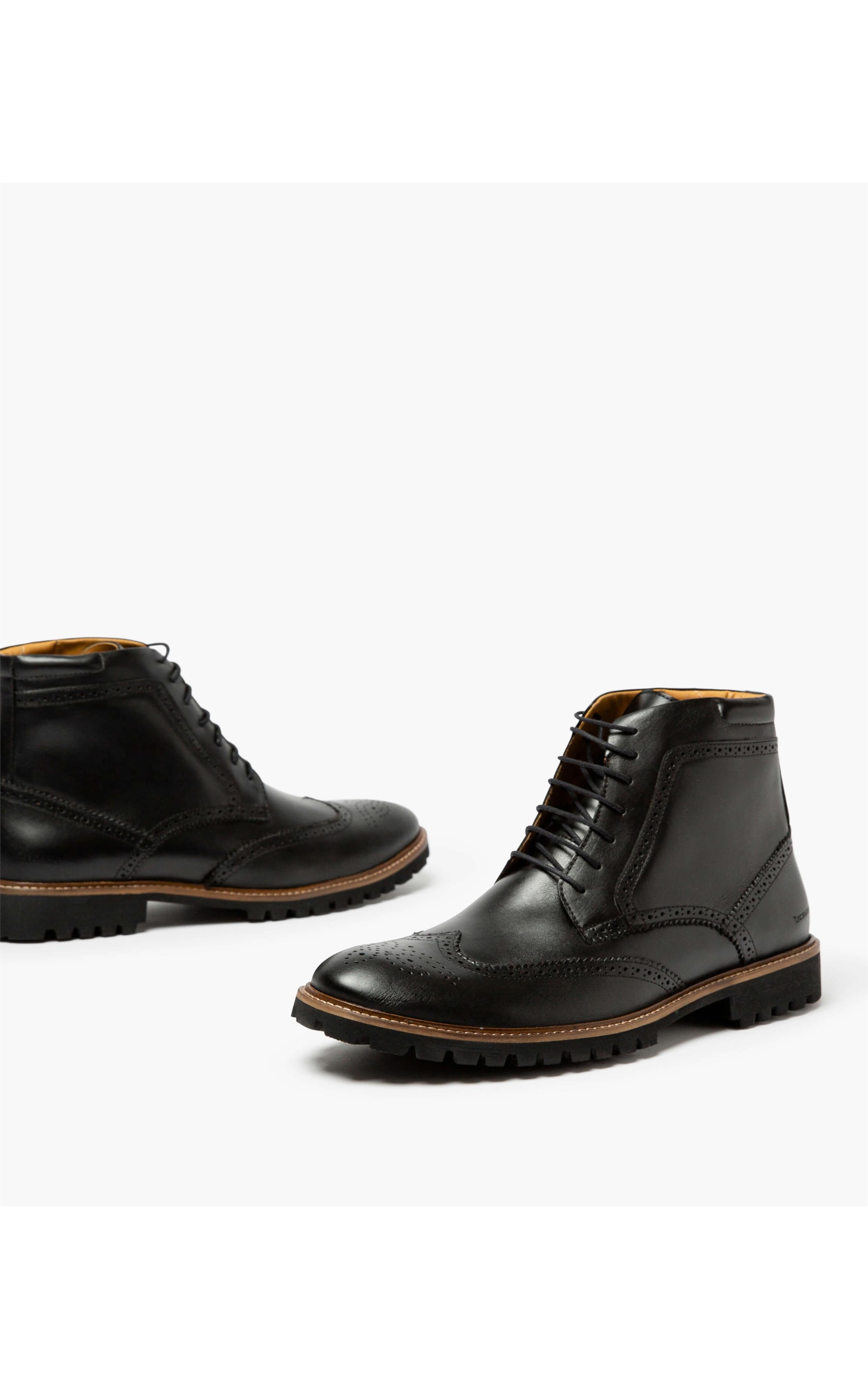 Bota Brogue Preto