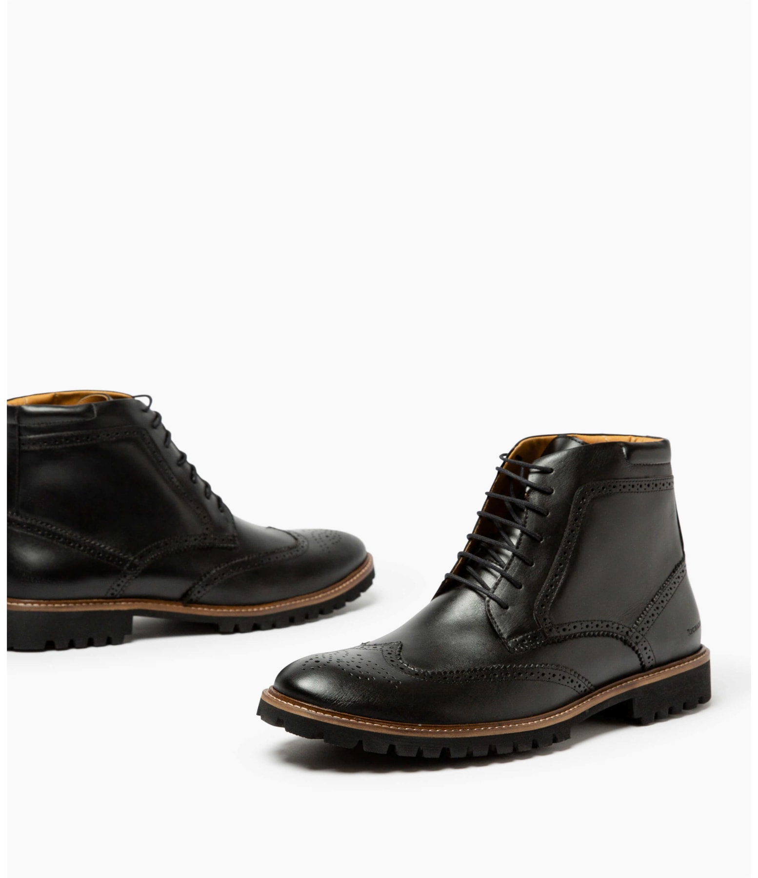 Bota Brogue Preto