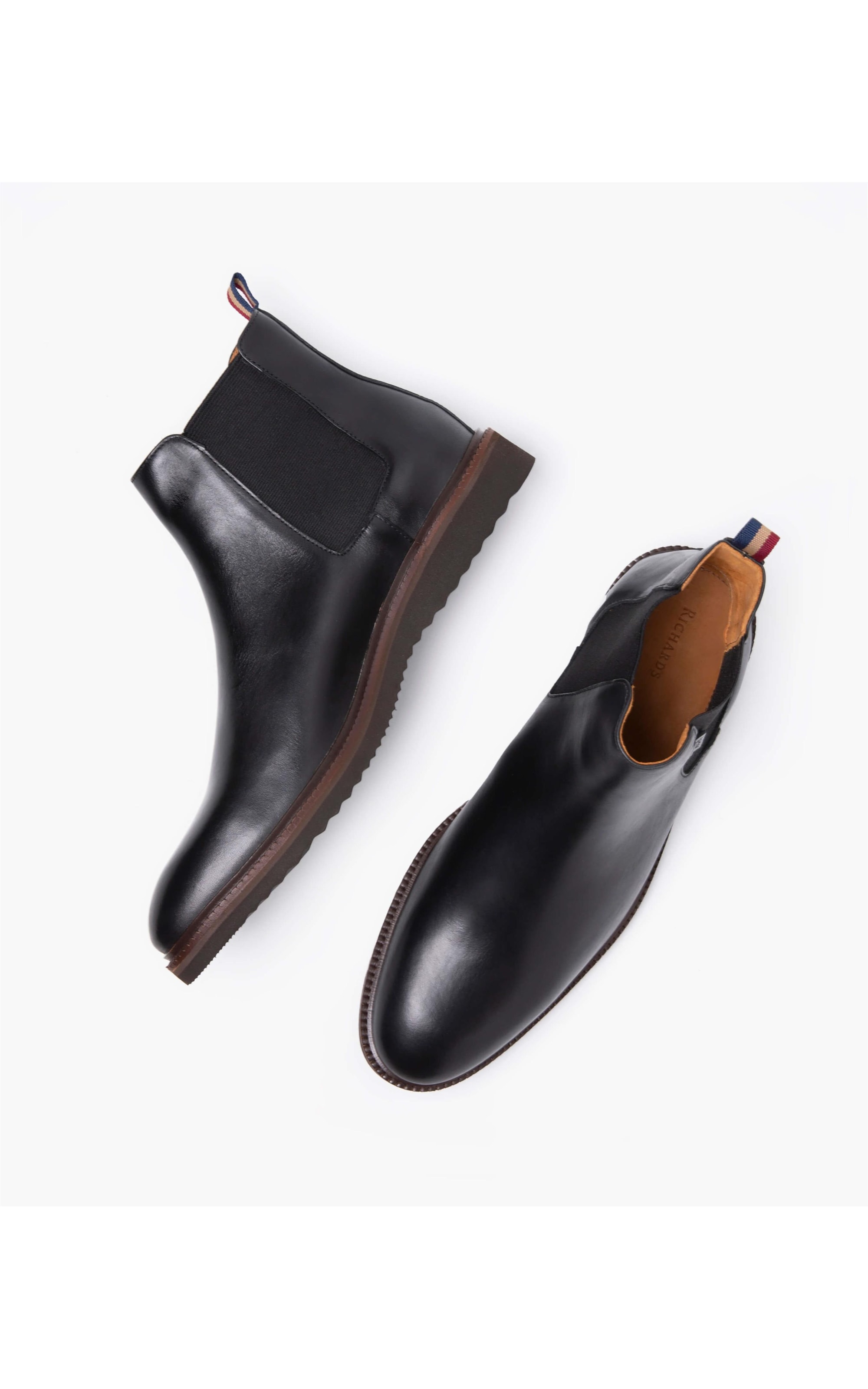 Bota Chelsea Preto