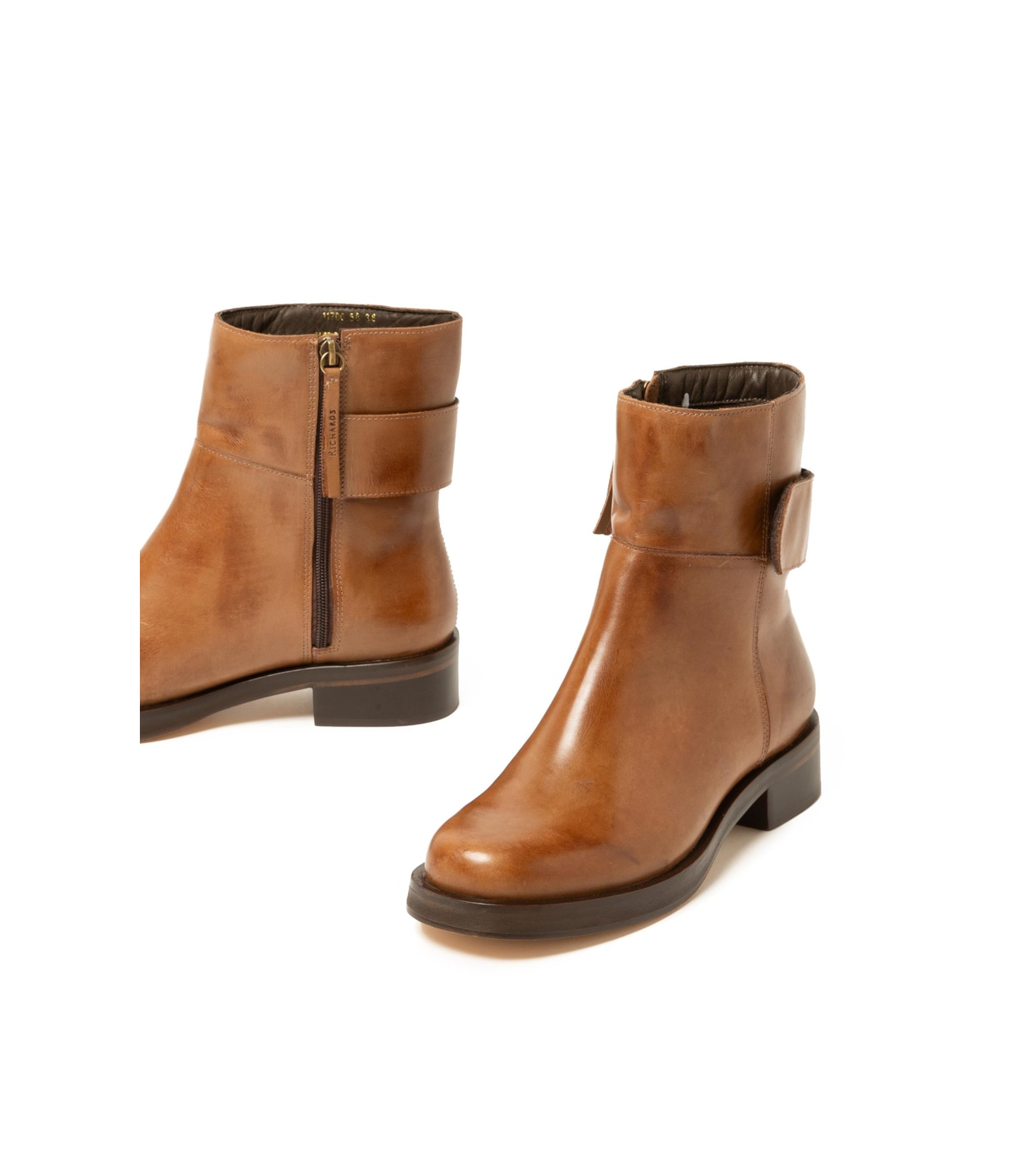 Bota Dora Rch Cafe
