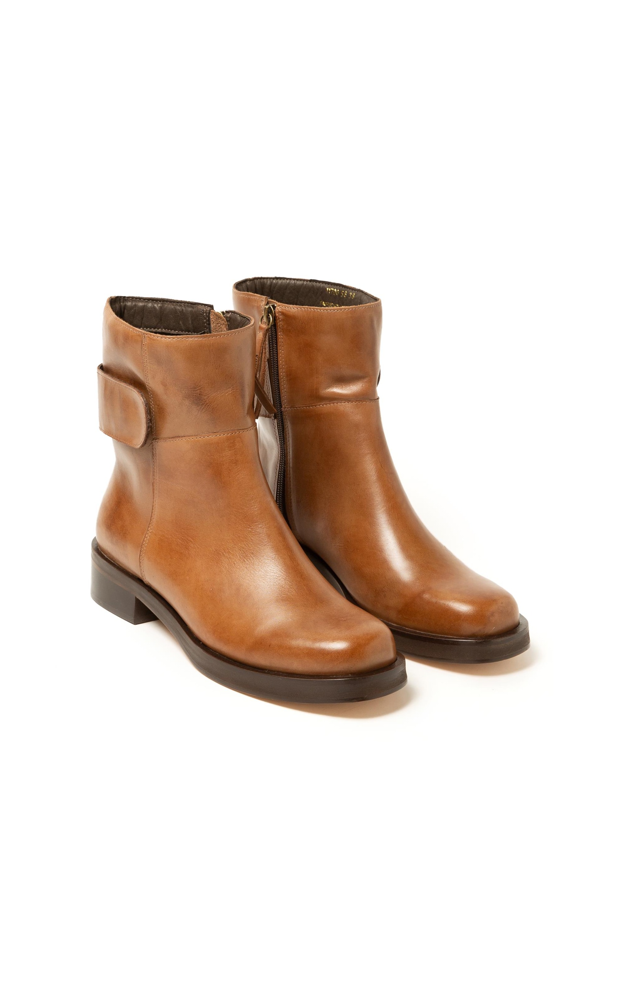 Bota Dora Rch Cafe