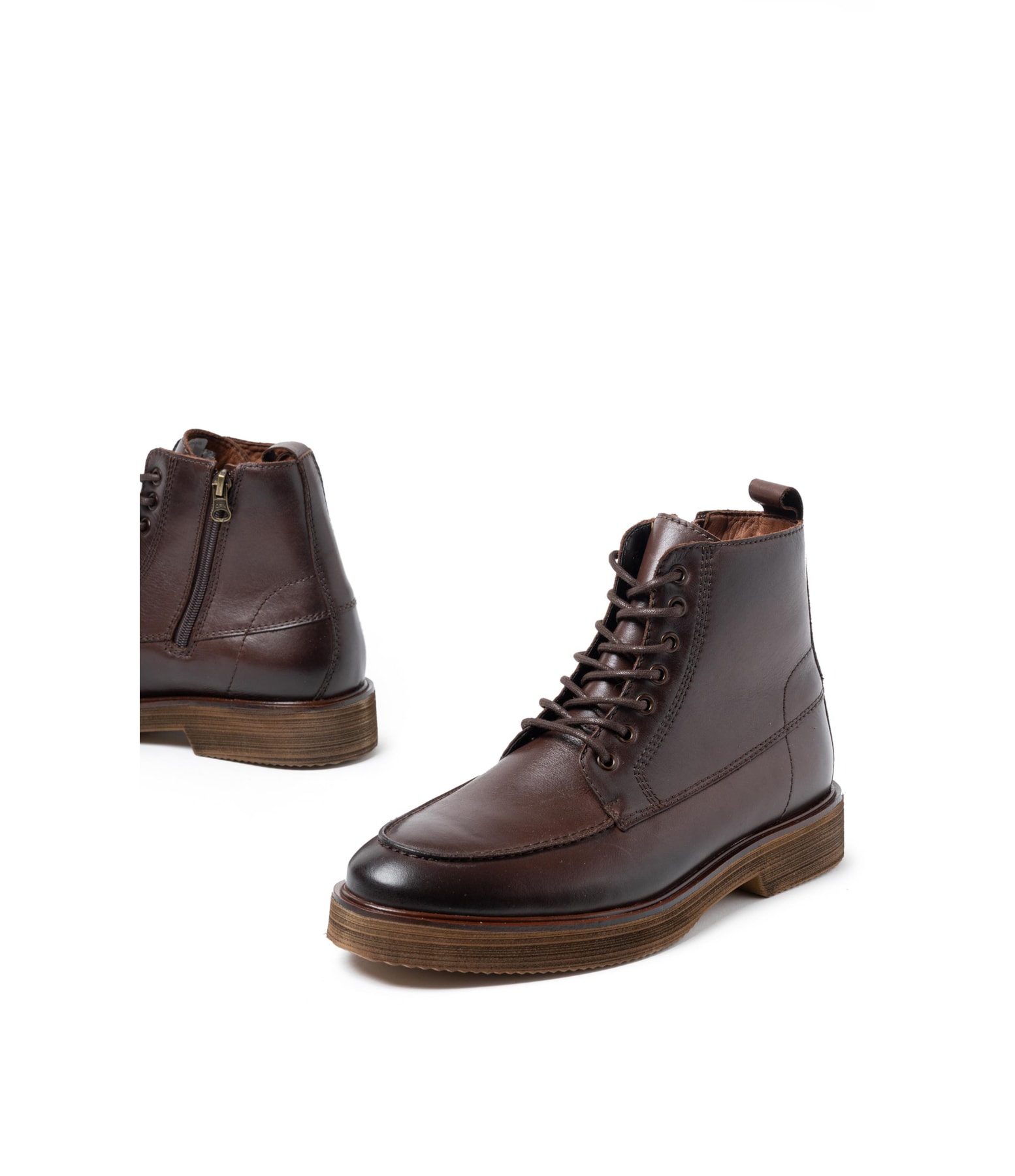 Bota Jarl Rch Cafe
