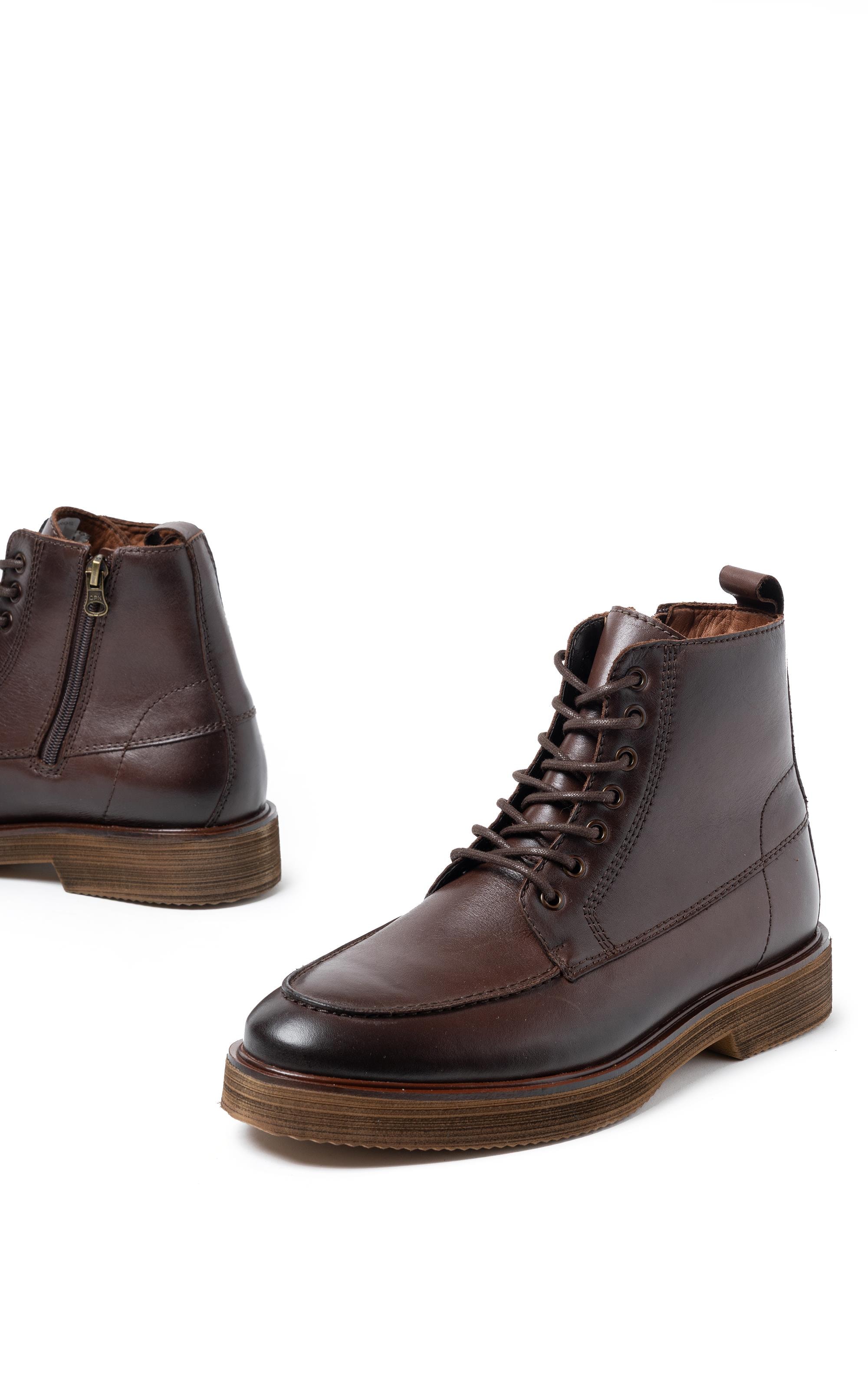 Bota Jarl Rch Cafe