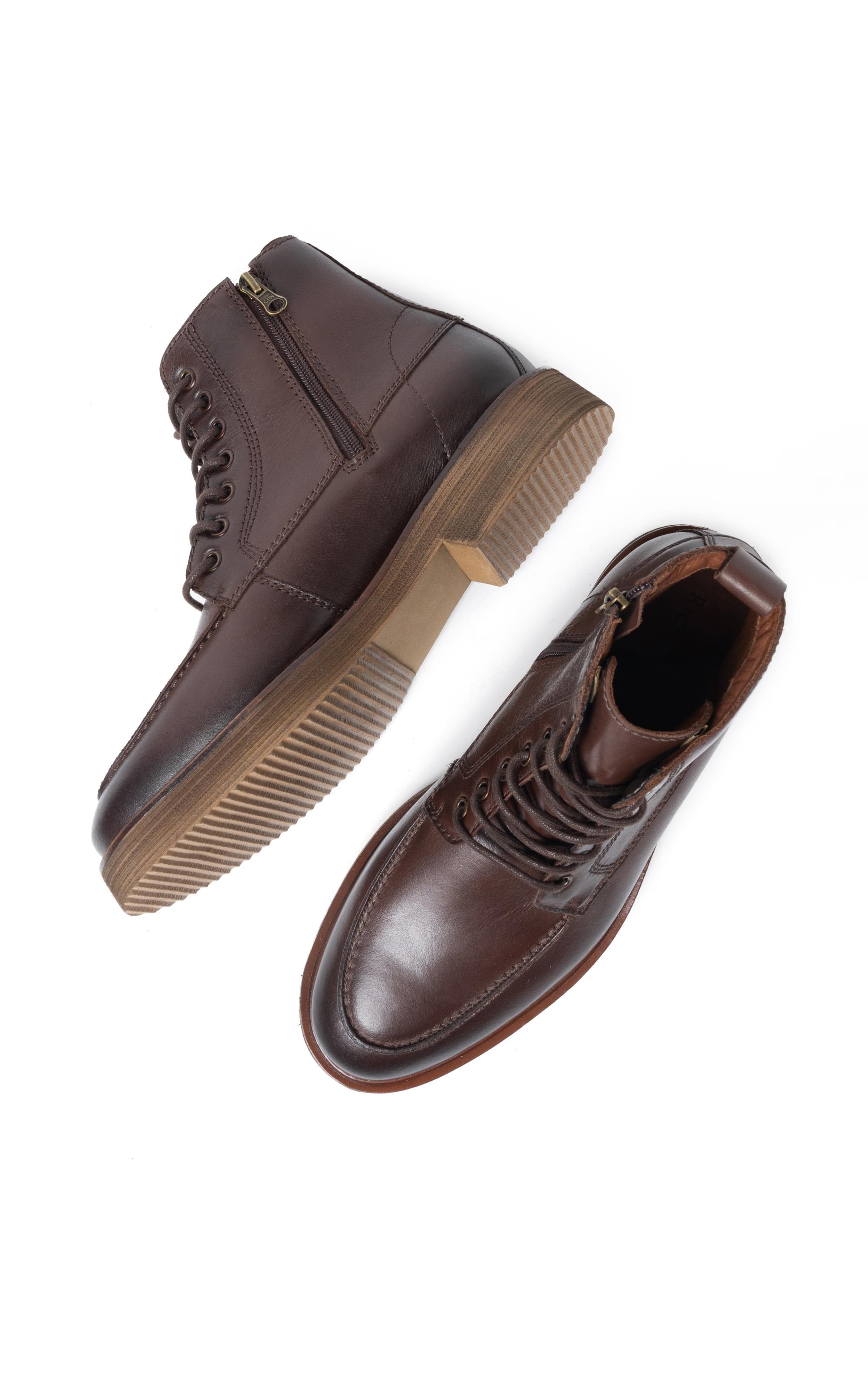 Bota Jarl Rch Cafe