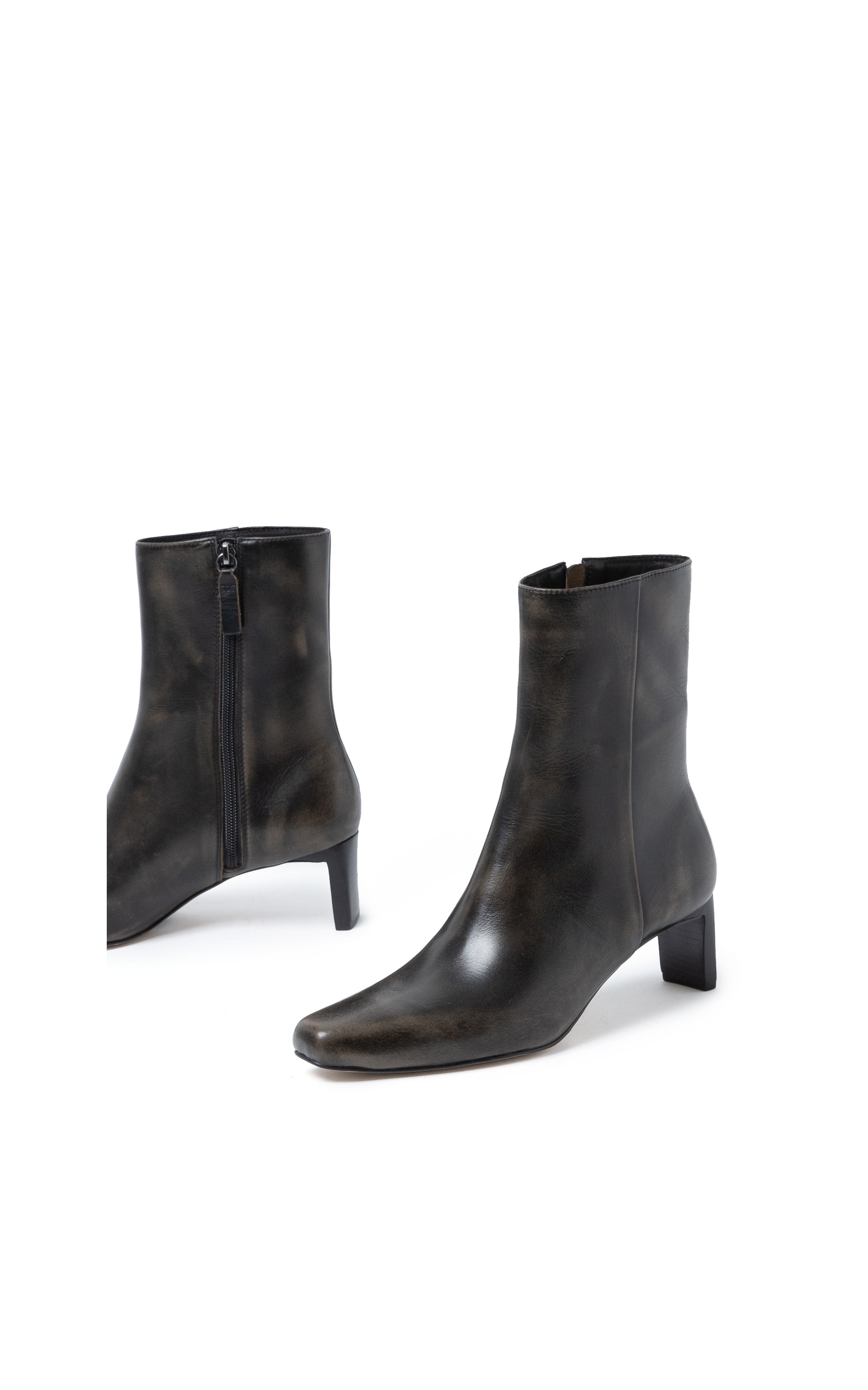 Bota Maeta  Rch Cafe