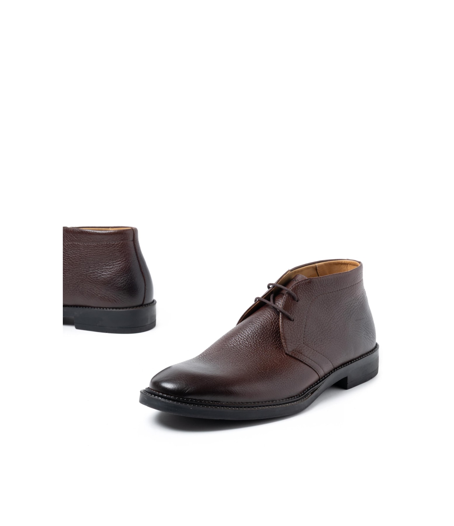 Bota Montaro Rch Cafe