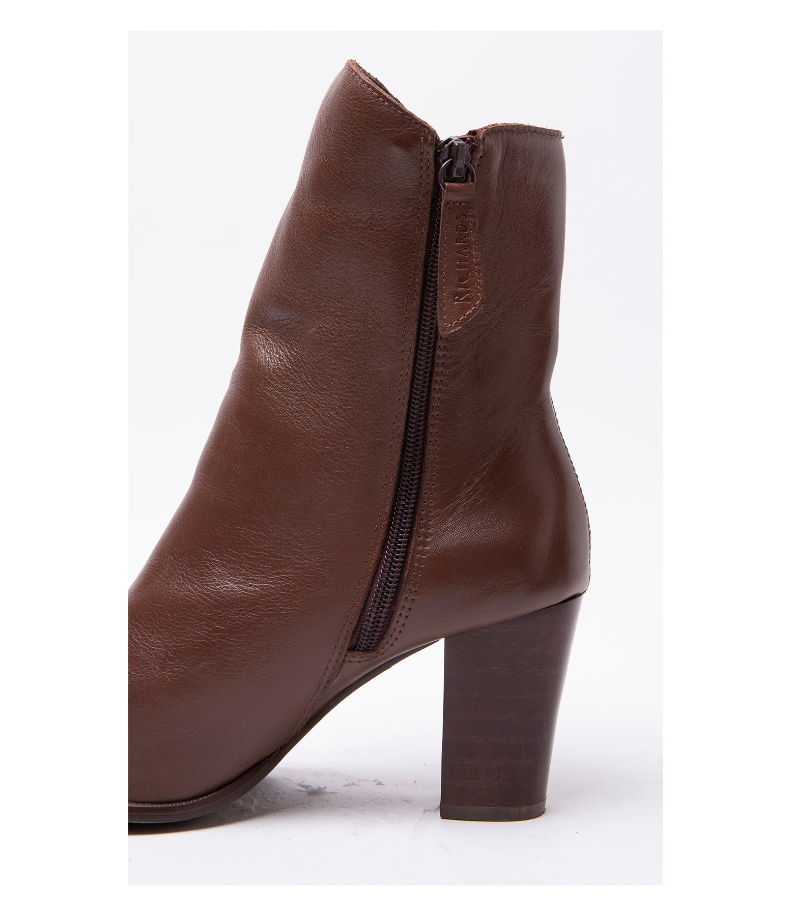 Bota Noir Rch Cafe