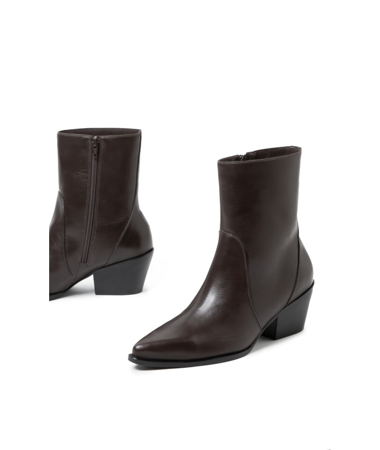 Bota Tess  Rch Cafe