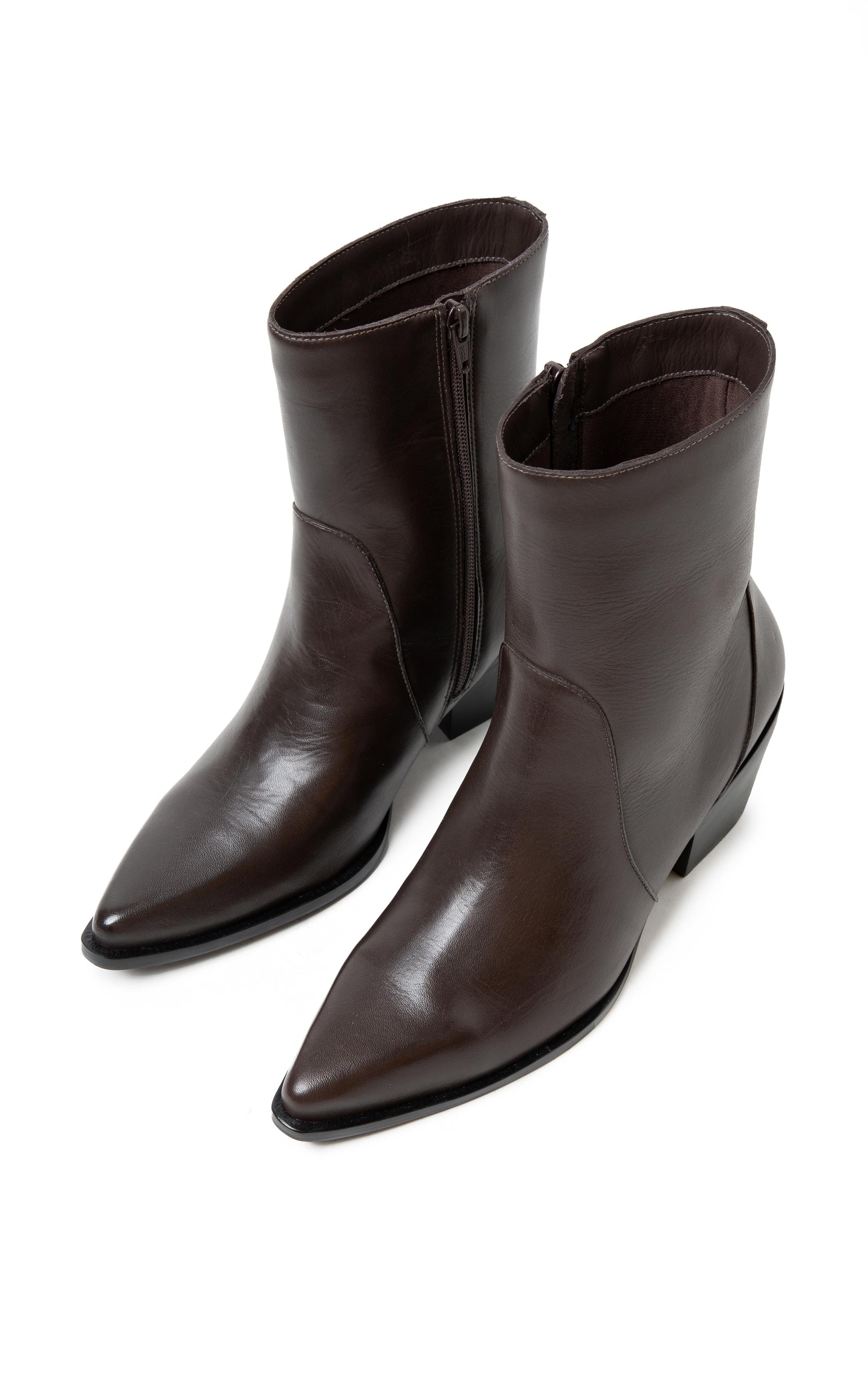 Bota Tess  Rch Cafe