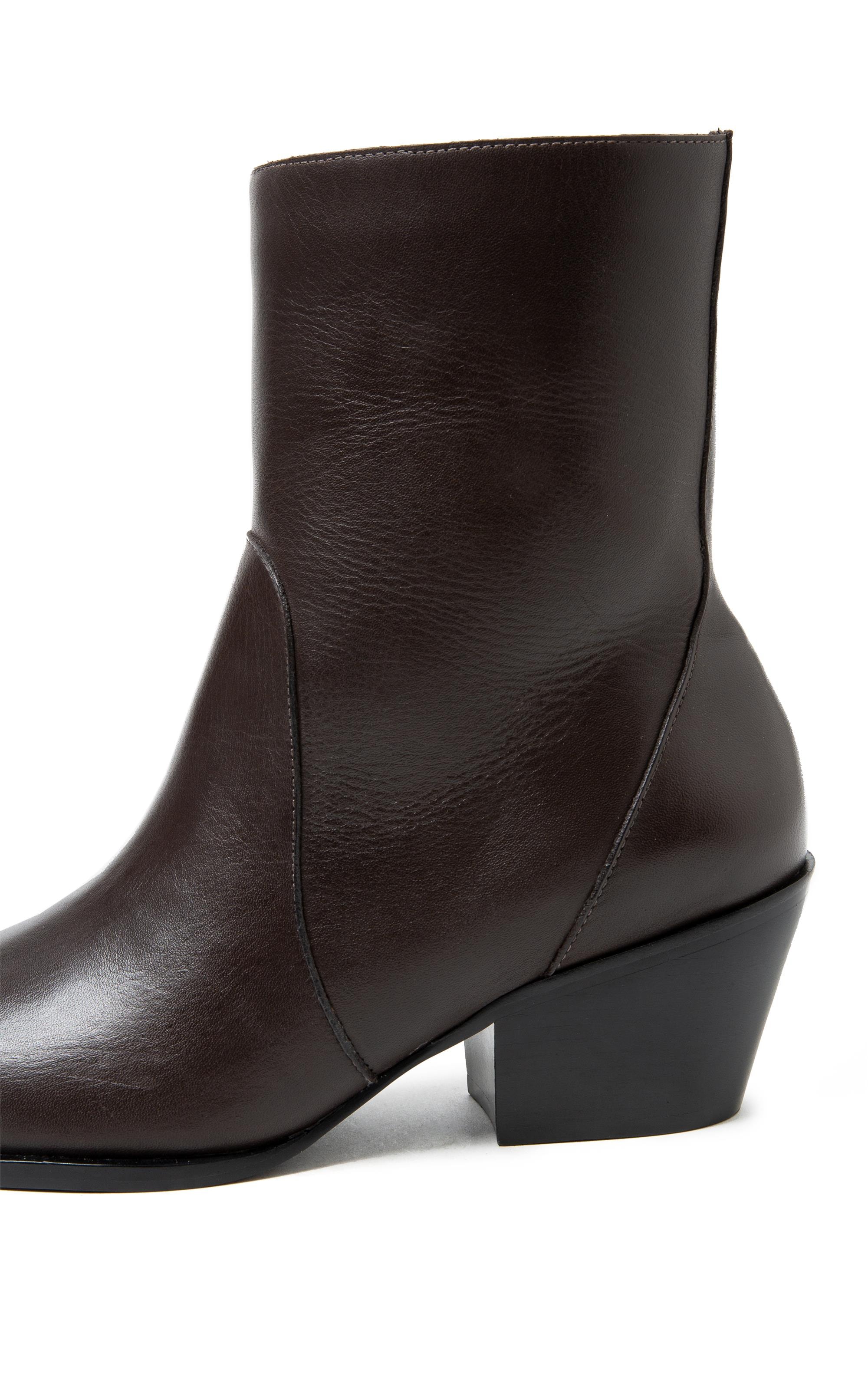 Bota Tess  Rch Cafe