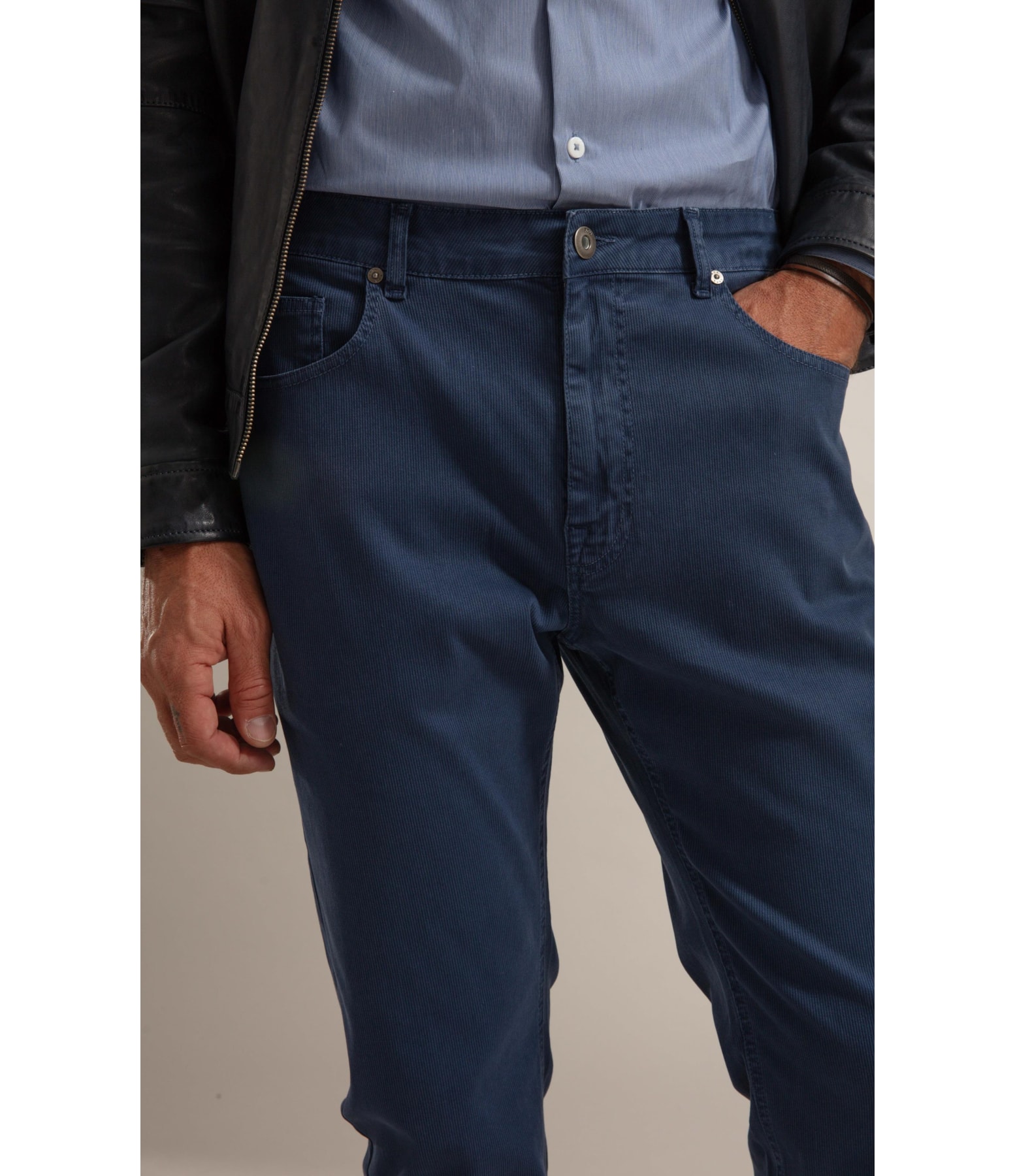 Calca 5 Pockets Custom Fit Lorenzo Marinho