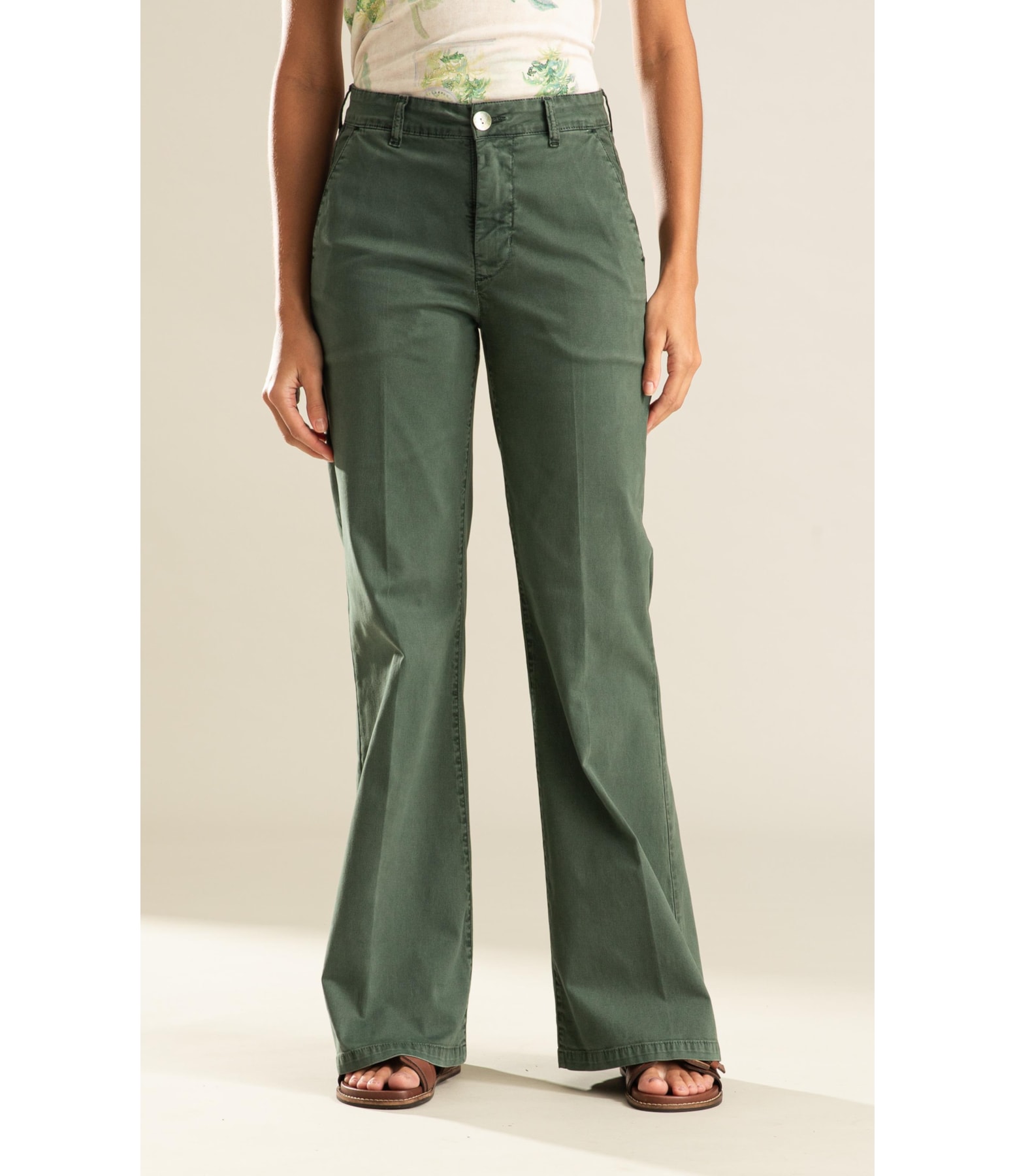 Calça Chino Ctp Flare Verde Army