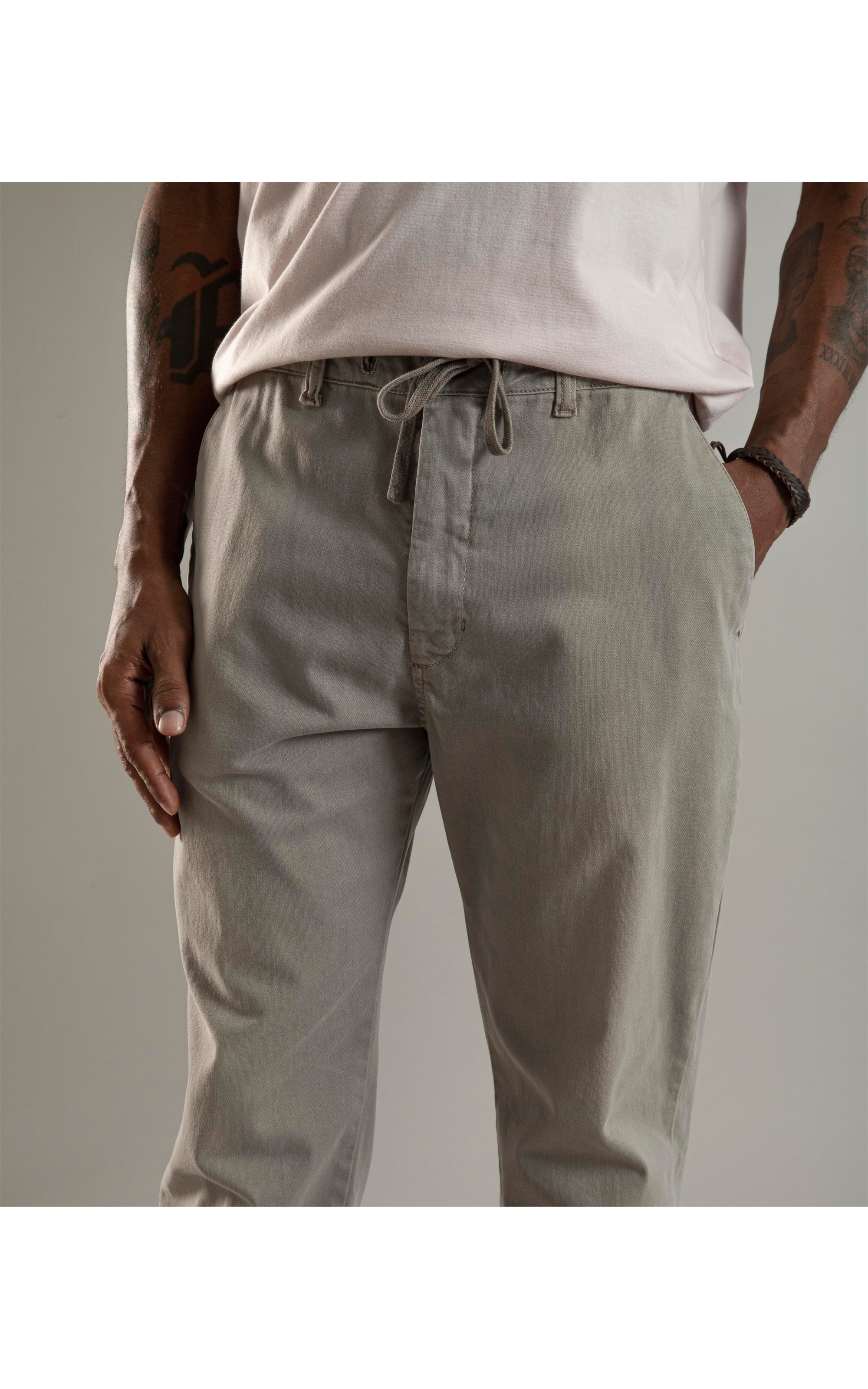 Calça Chino Jogging Preppy Fuji Cinza Medio