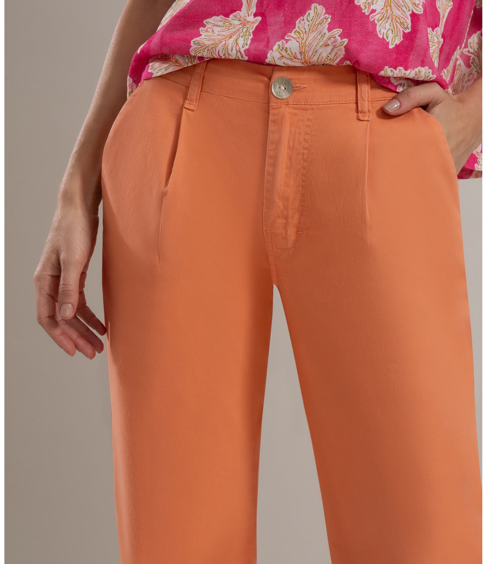 Calça Chino Montaigne Acerola