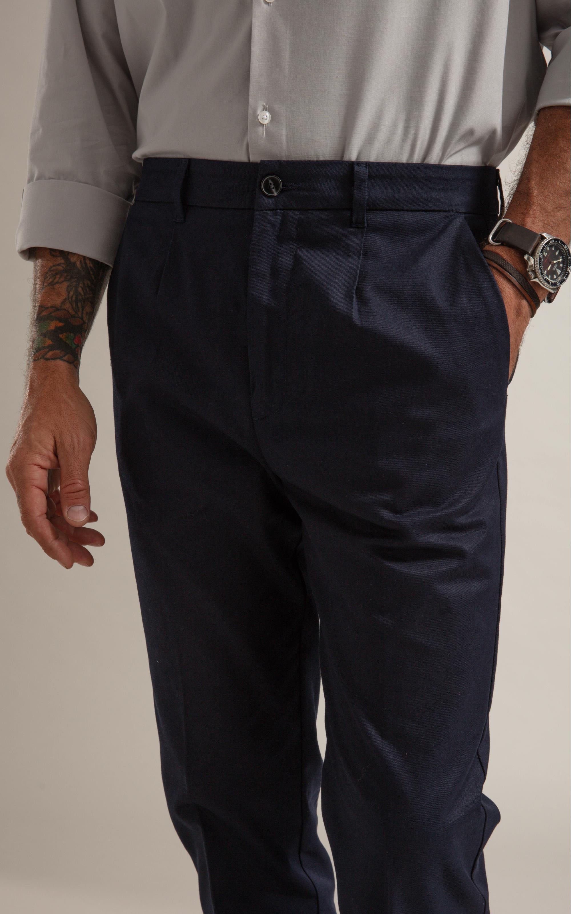 Calca Chino Pregas Basic Fit Moove Dark Navy