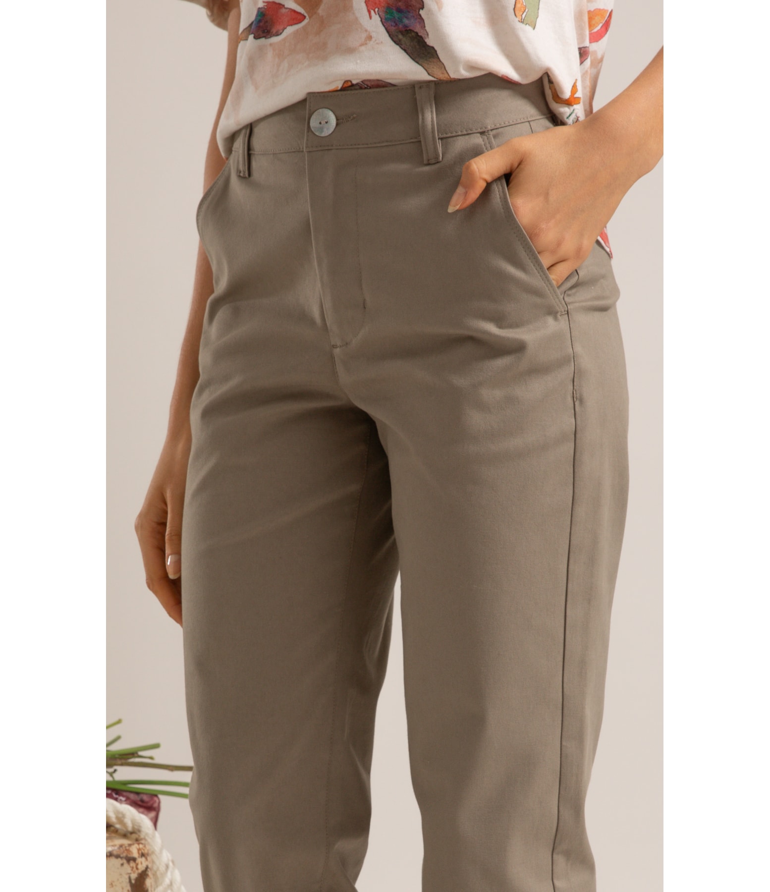 Calça Color Twill Power Reta Piece Dye Castor