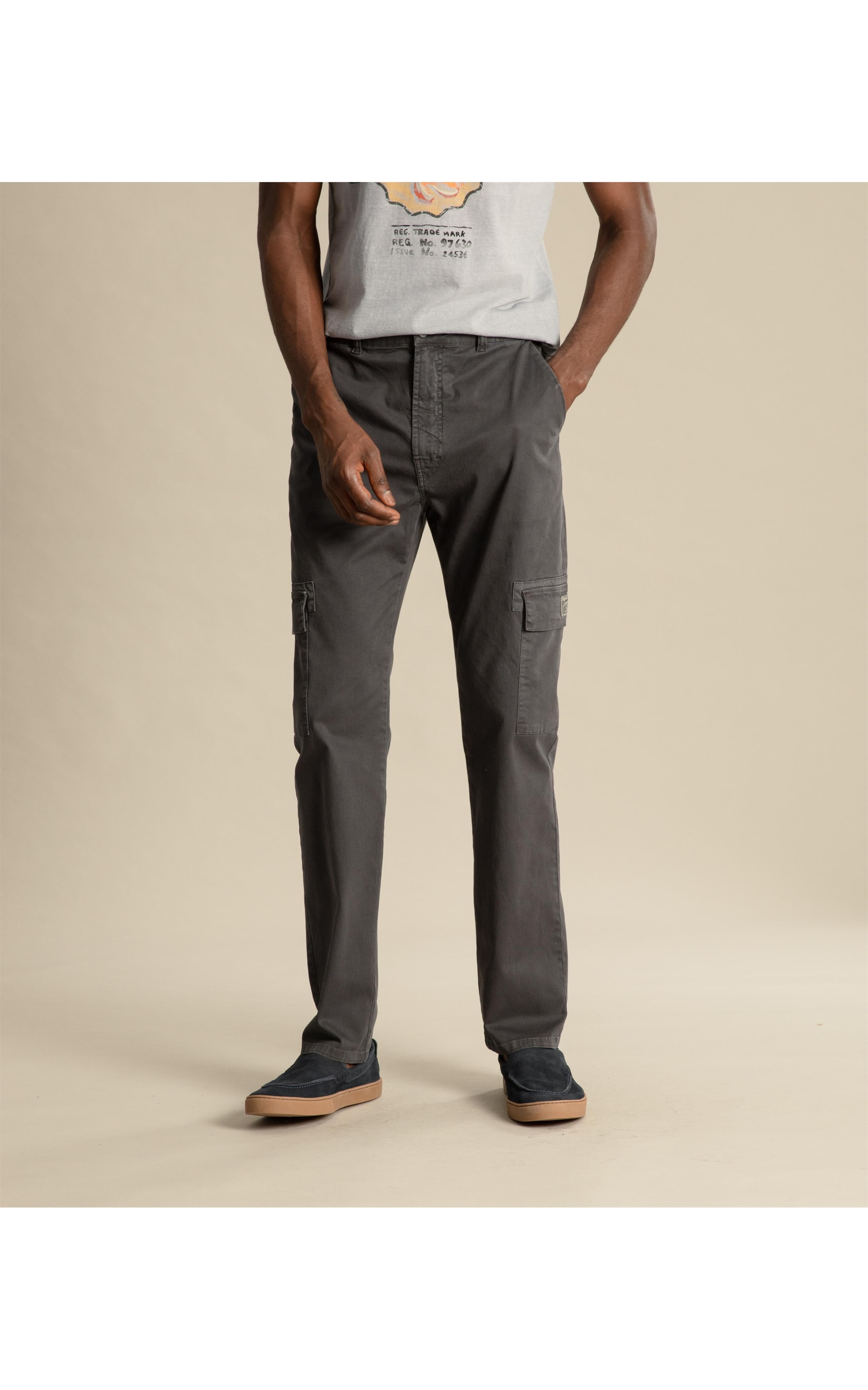 Calça Color Twill Tradicional Tokyo Grafite