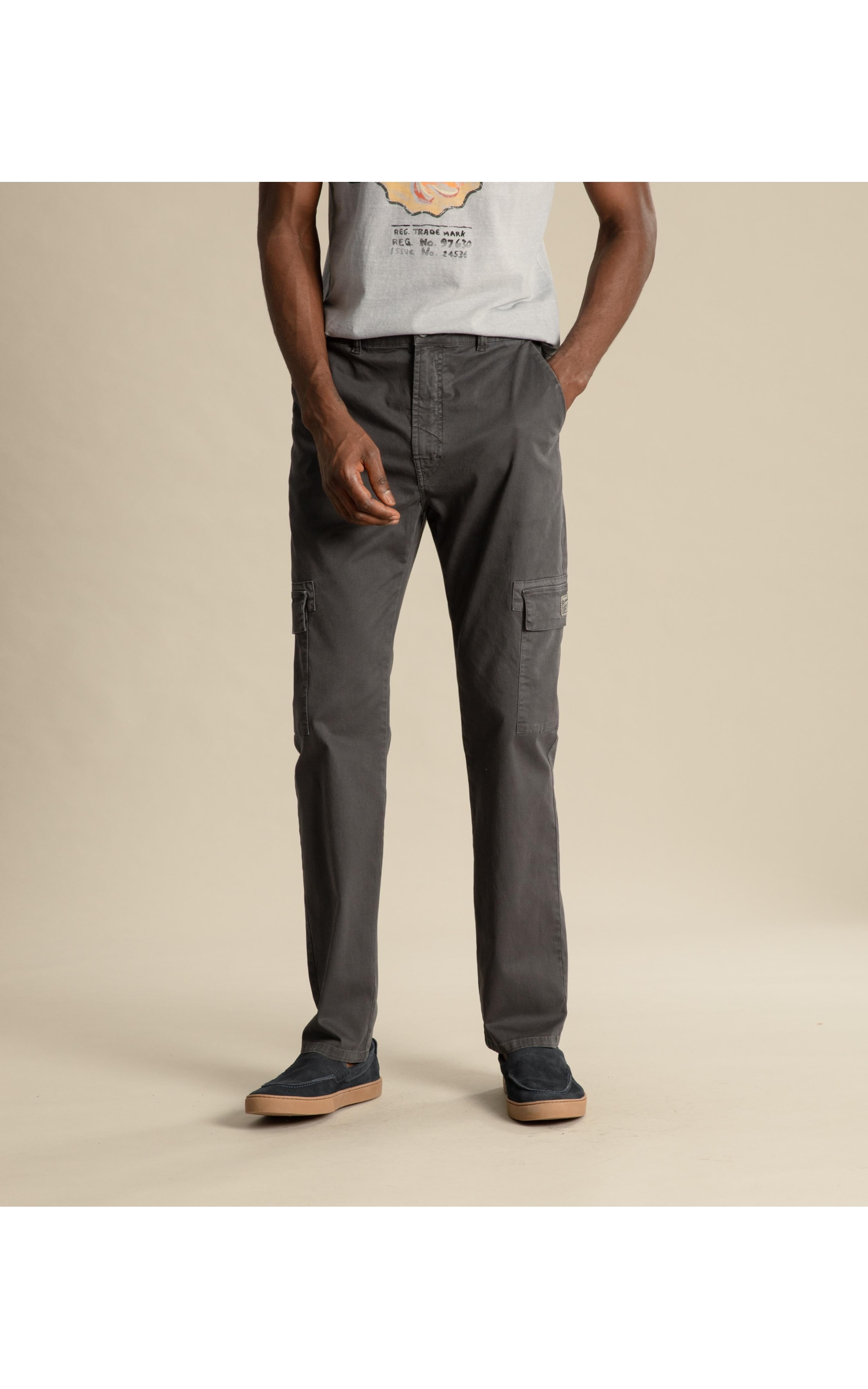 Calça Color Twill Tradicional Tokyo Grafite