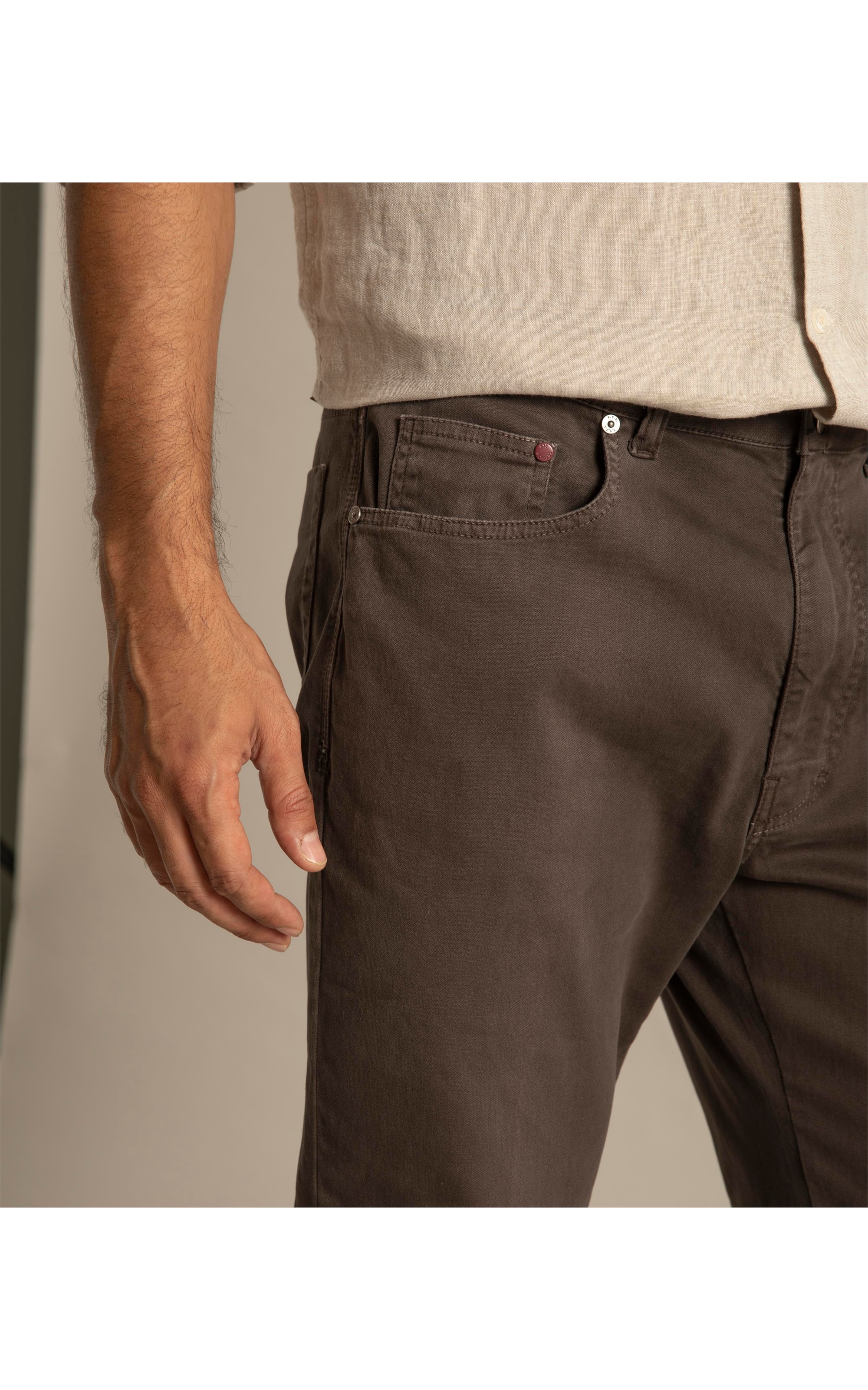 Calça Five Pockets Jogging Color Marrom Escuro
