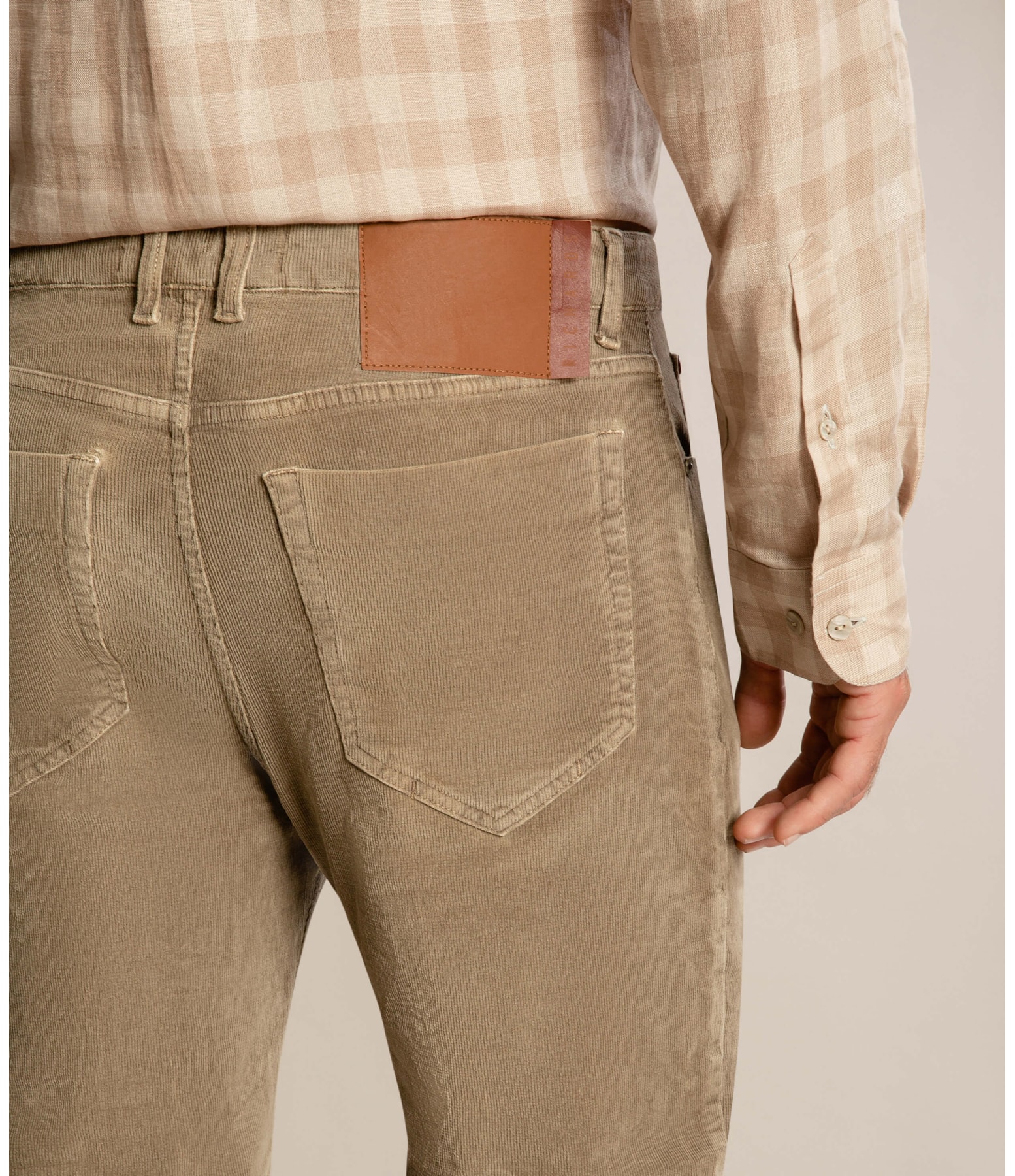Calça Five Pockets Veludo Span Havana