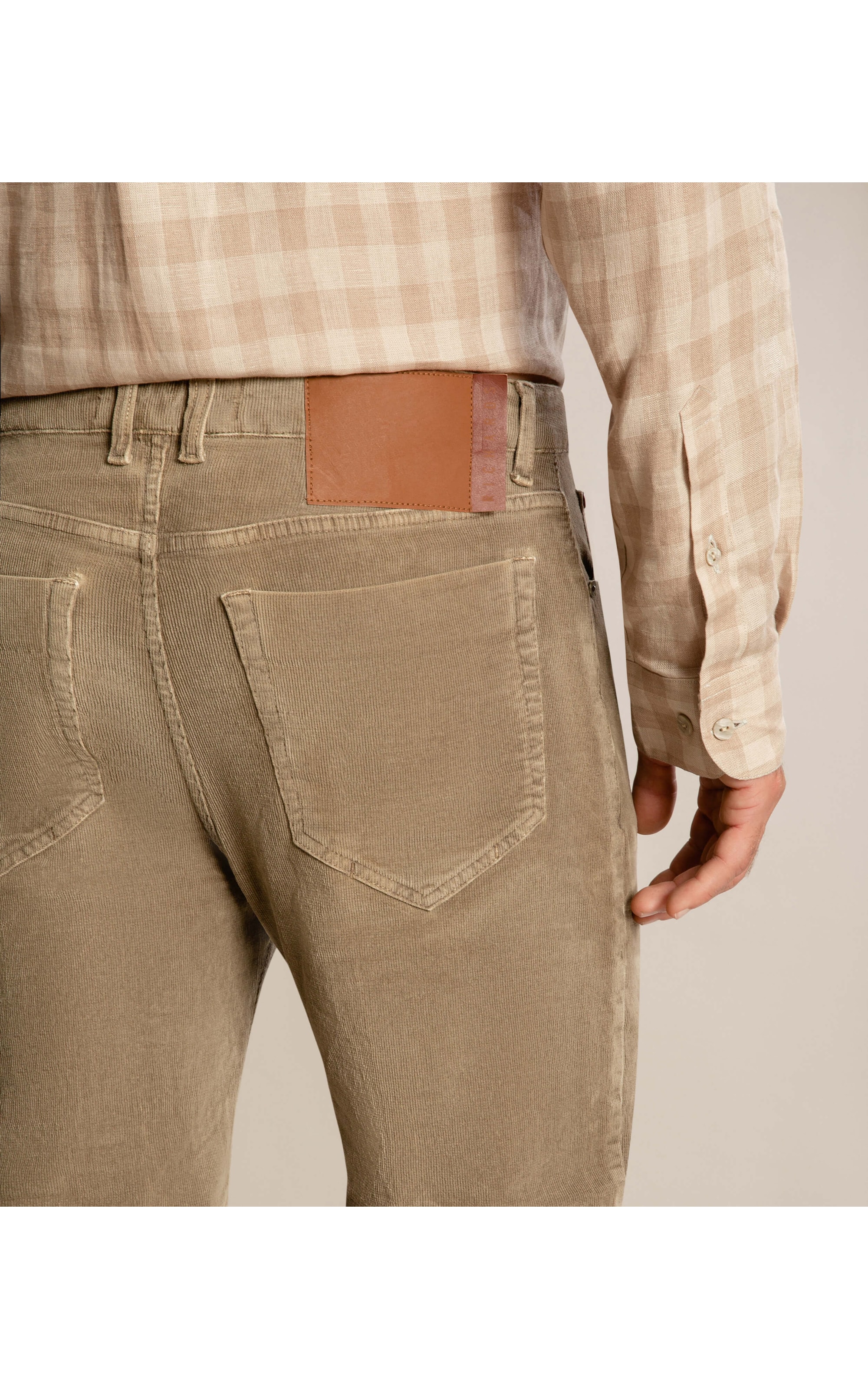 Calça Five Pockets Veludo Span Havana